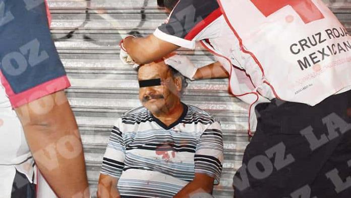 Tropieza borracho; se ‘abre’ la cabeza Tropieza borracho; se ‘abre’ la cabeza