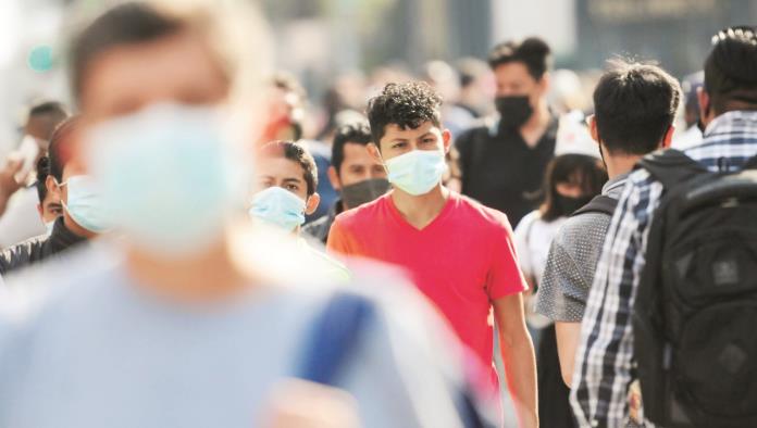 “No ha terminado pandemia”: Bernal