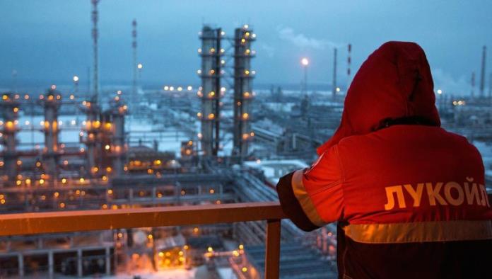 Países no se quedarán sin petróleo pese al aislamiento de Rusia: AIE