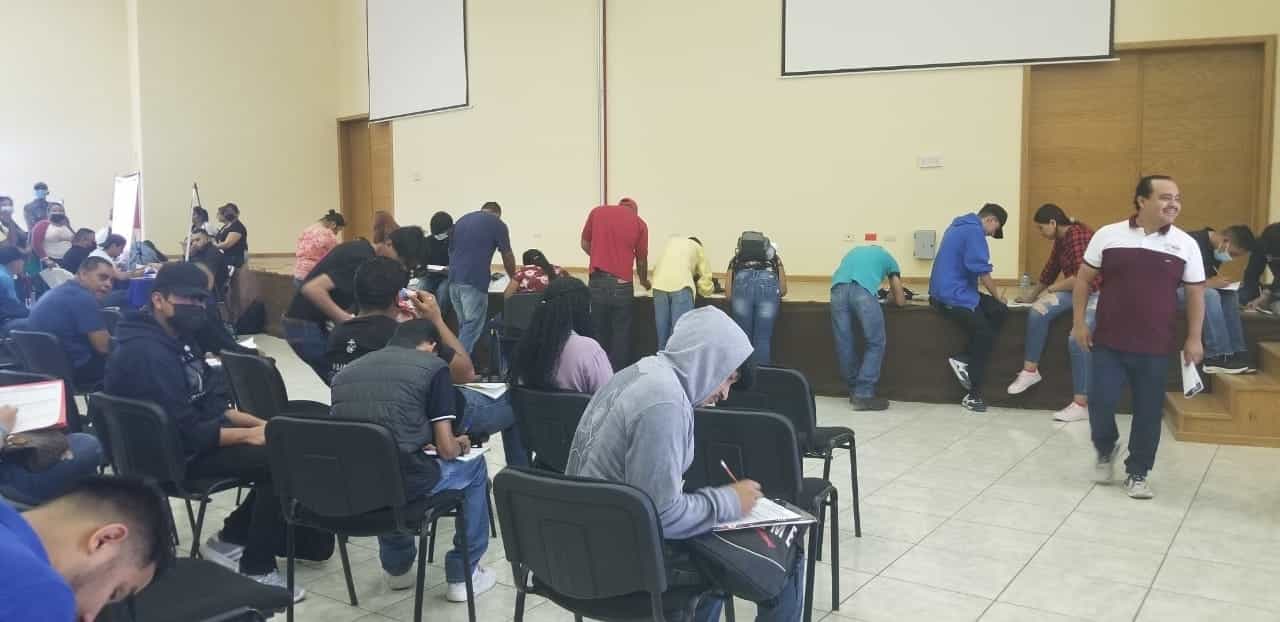 Denuncian trabajadores discriminaci&oacute;n por SIDA