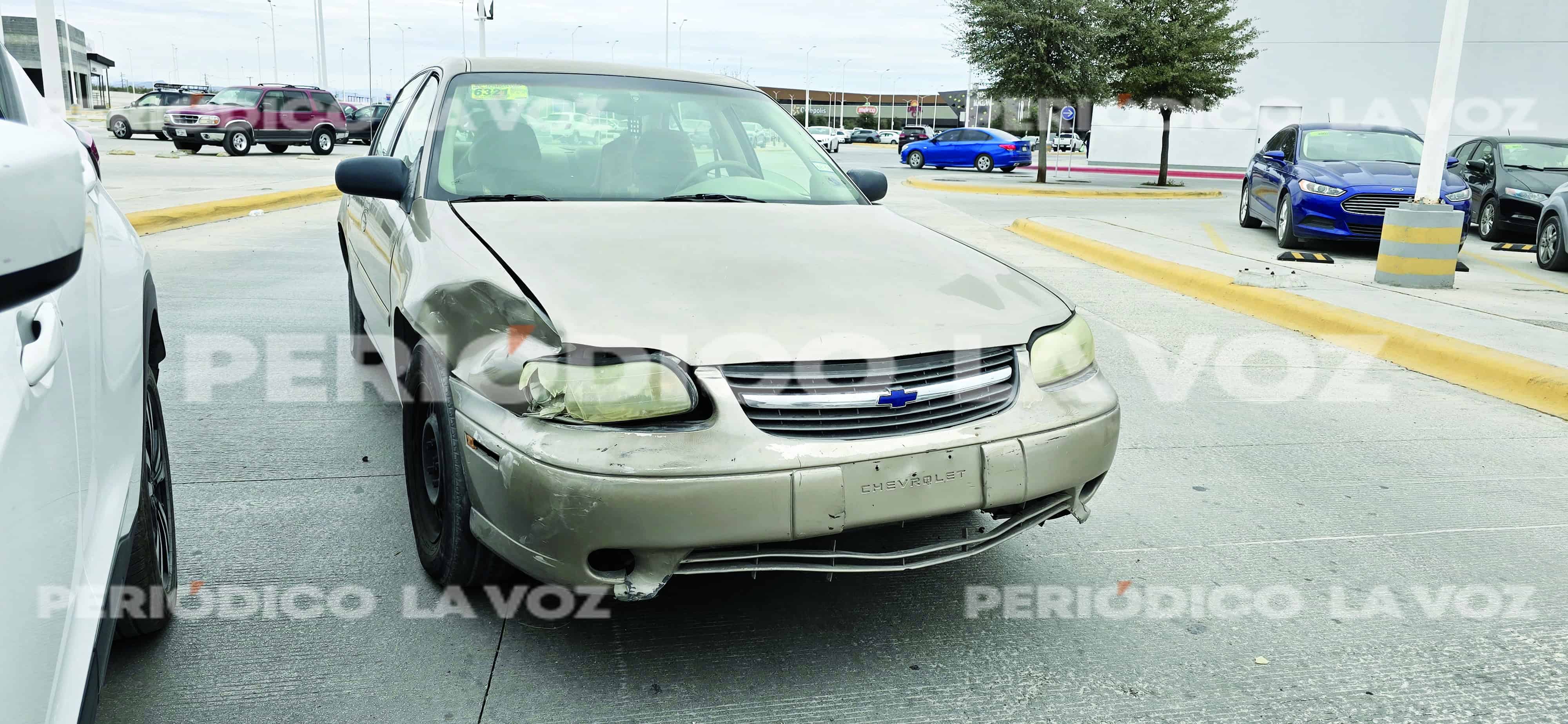 José provoca accidente en Monclova tras ignorar preferencia de paso
