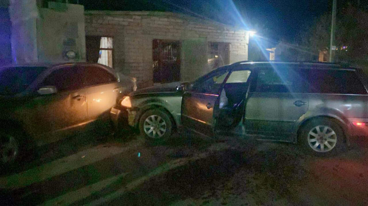 Menor ebrio provoca accidente vial durante la madrugada
