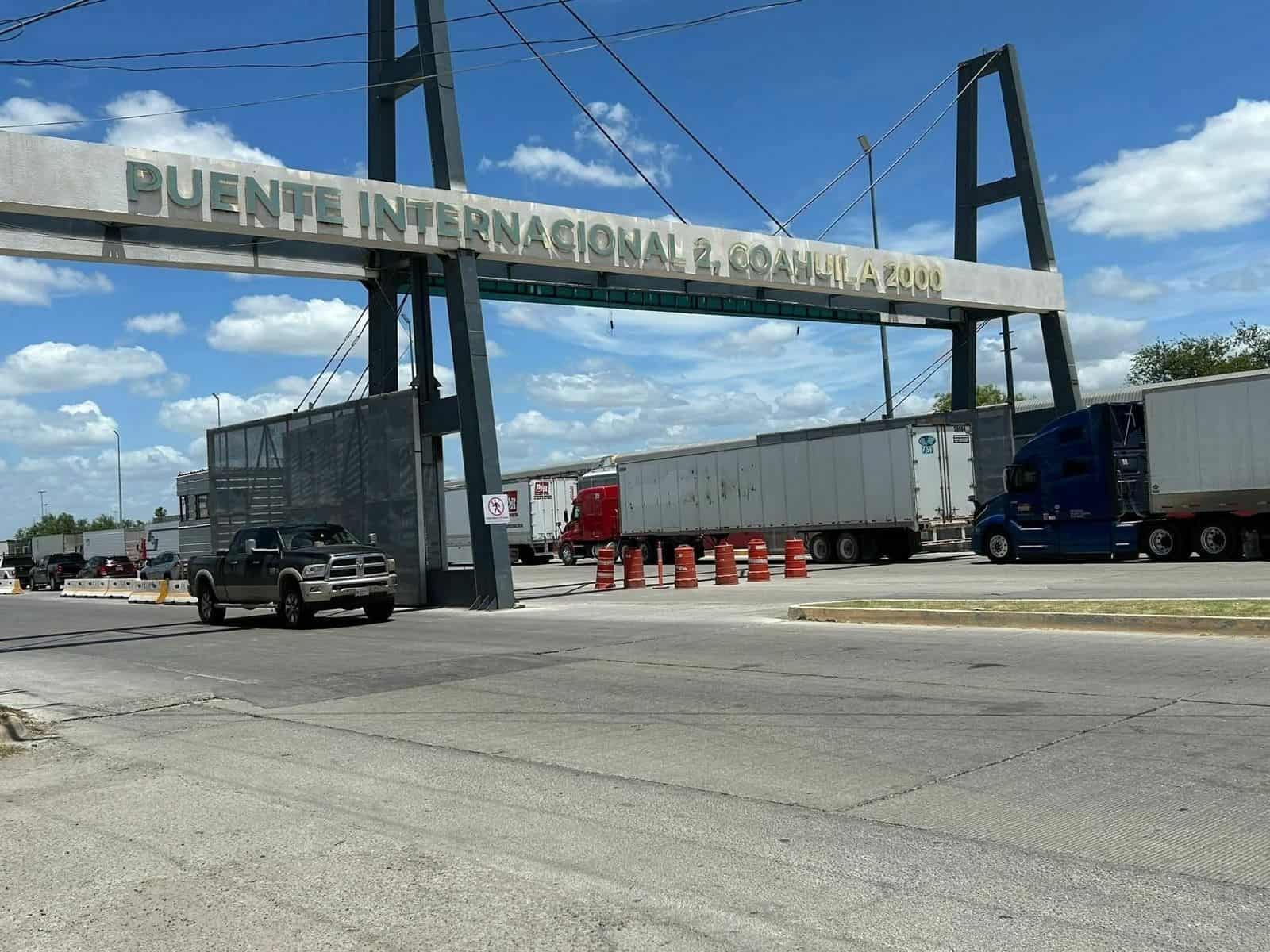 Transportistas bloquear&aacute;n acceso de carga a la Aduana de Piedras Negras