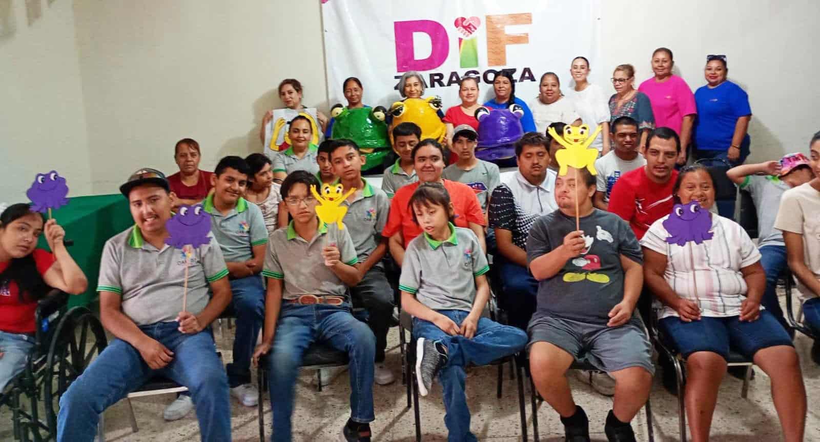 Cuentacuentos promueve la inclusi&oacute;n y la lectura entre alumnos del CAM 37