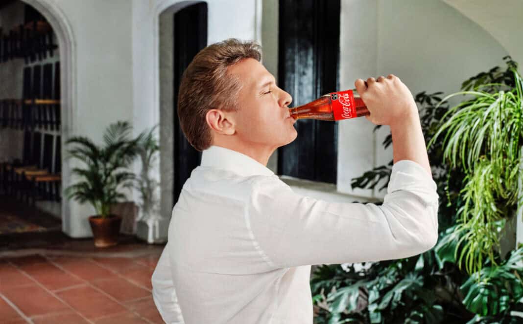 Coca-Cola defiende su campa&ntilde;a con Luis Miguel: cumple la ley