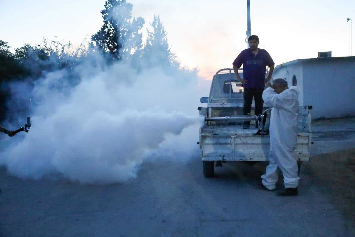 Refuerzan fumigaci&oacute;n contra el dengue en comunidades de Allende