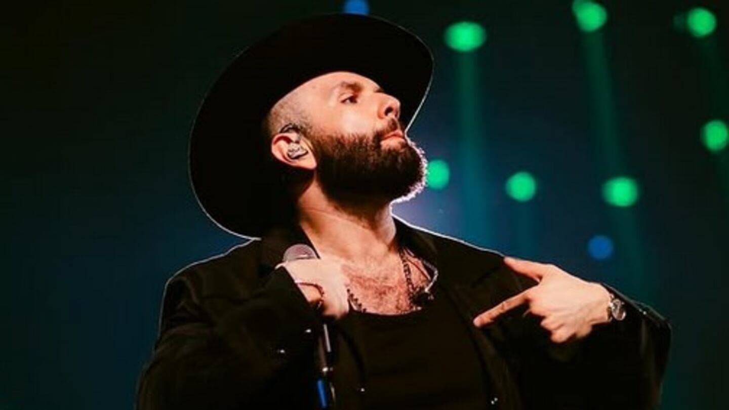 M&aacute;s de 800 fans de Car&iacute;n Le&oacute;n demandan por concierto cancelado en Las Vegas