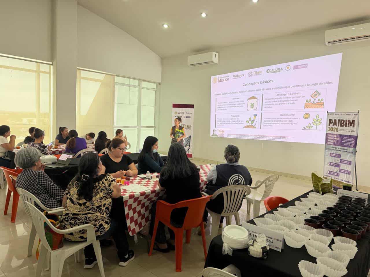 Centros Libres ofrecen cursos gratuitos para mujeres en Ciudad Acu&ntilde;a