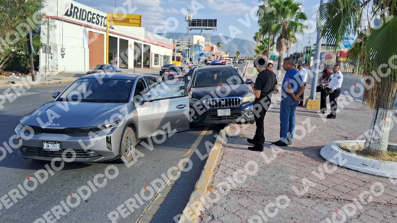 Carambola en bulevar Harold R. Pape causa da&ntilde;os en Monclova