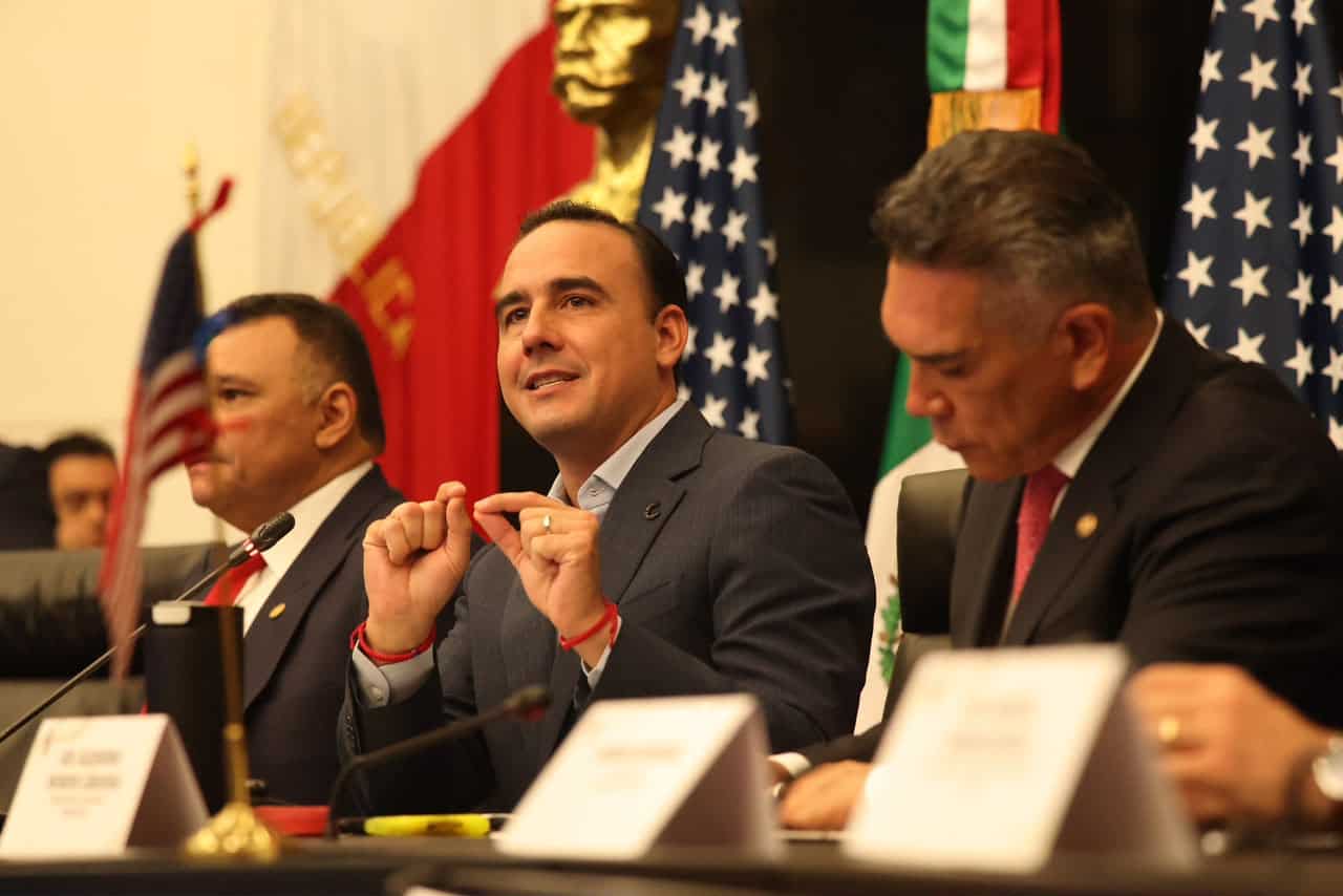 Manolo Jim&eacute;nez presenta su Modelo de Seguridad en el Senado