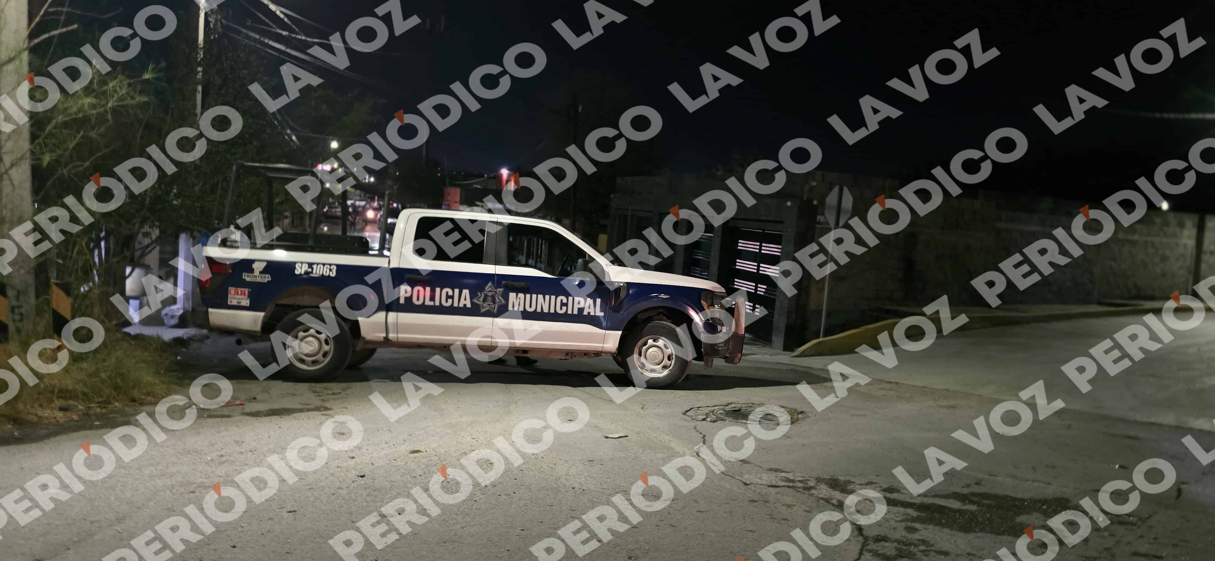 Denuncian vecinos a ruidosos en moto