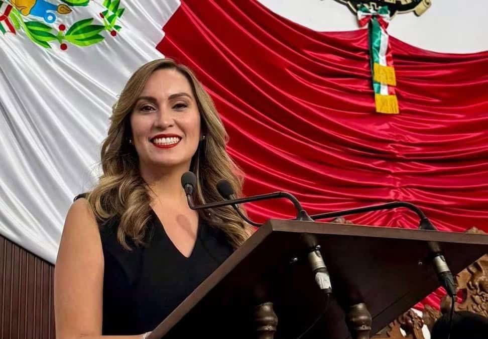 Magaly Hernández urge a SEDU a atender inconformidades en planteles de Coahuila Magaly Hernández urge a SEDU a atender inconformidades en planteles de Coahuila