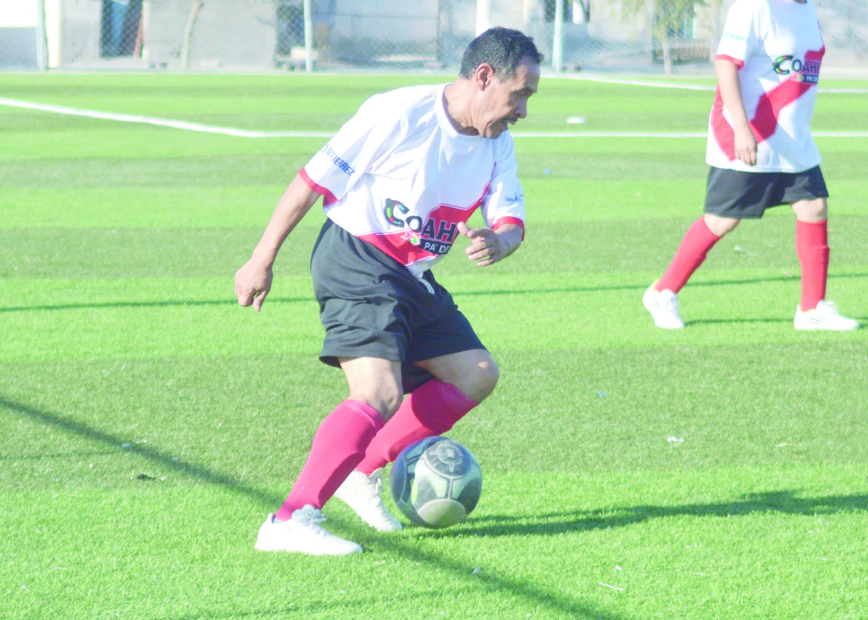 Necaxa logra victoria ante Colonia Borja: 3-1 en Liga Master-Oro-Platino