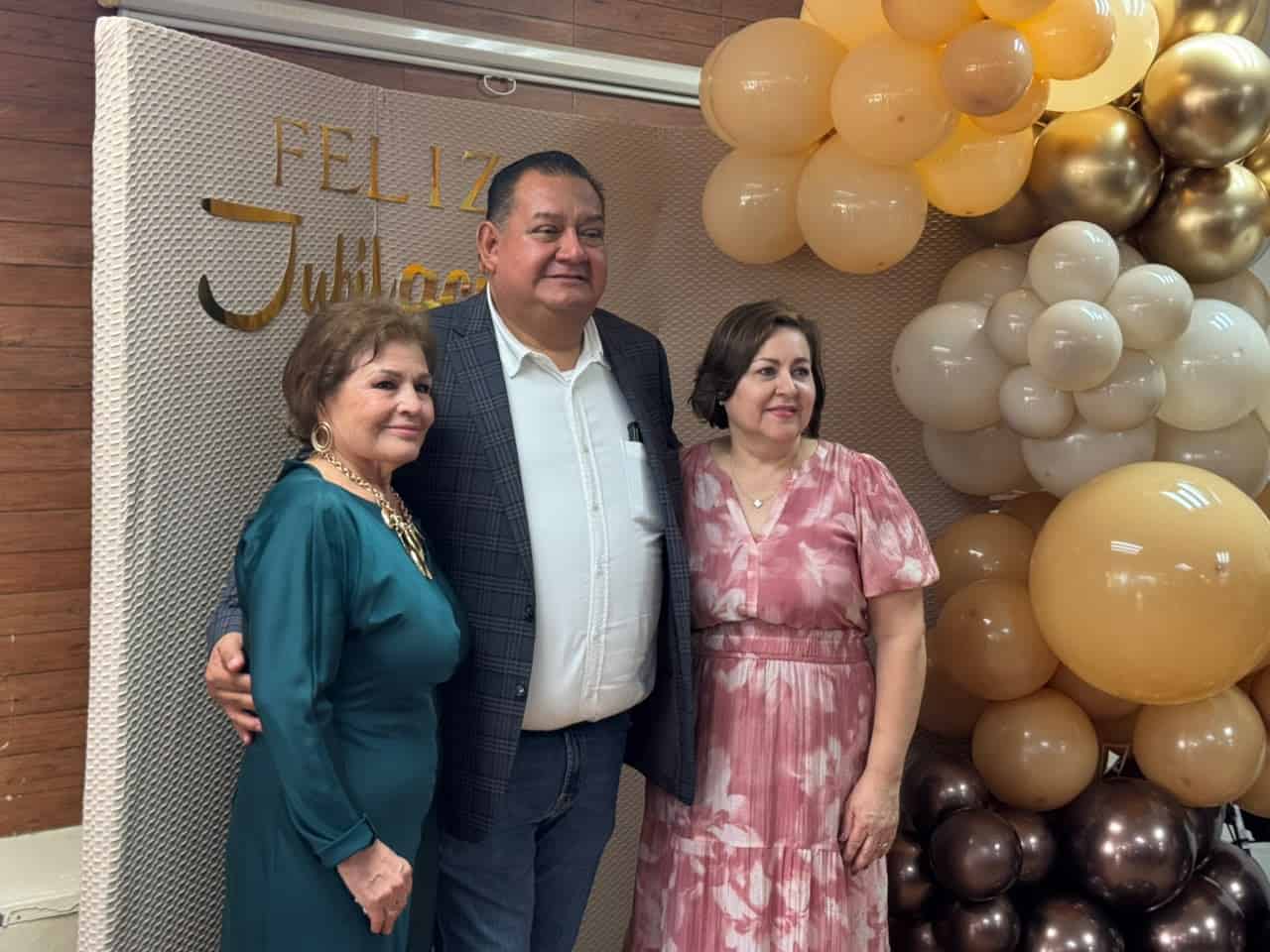 Maestras del CBTIS 34 cierran d&eacute;cadas de servicio y emprenden una nueva etapa