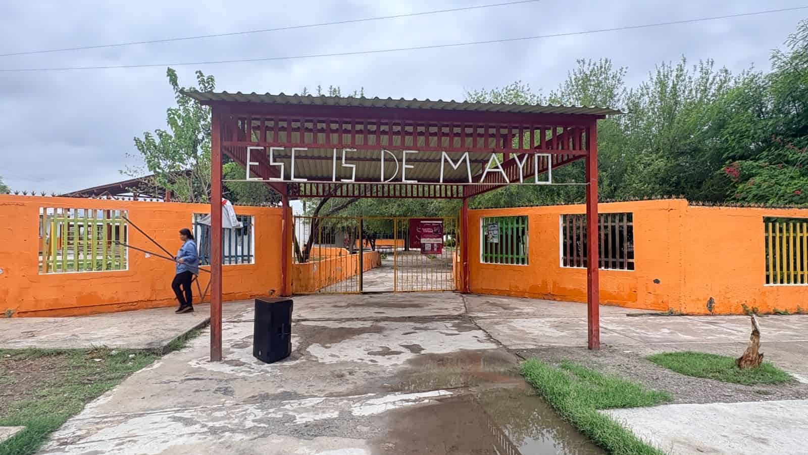 Entre la escuela y el trabajo: as&iacute; viven 3 de cada 10 alumnos