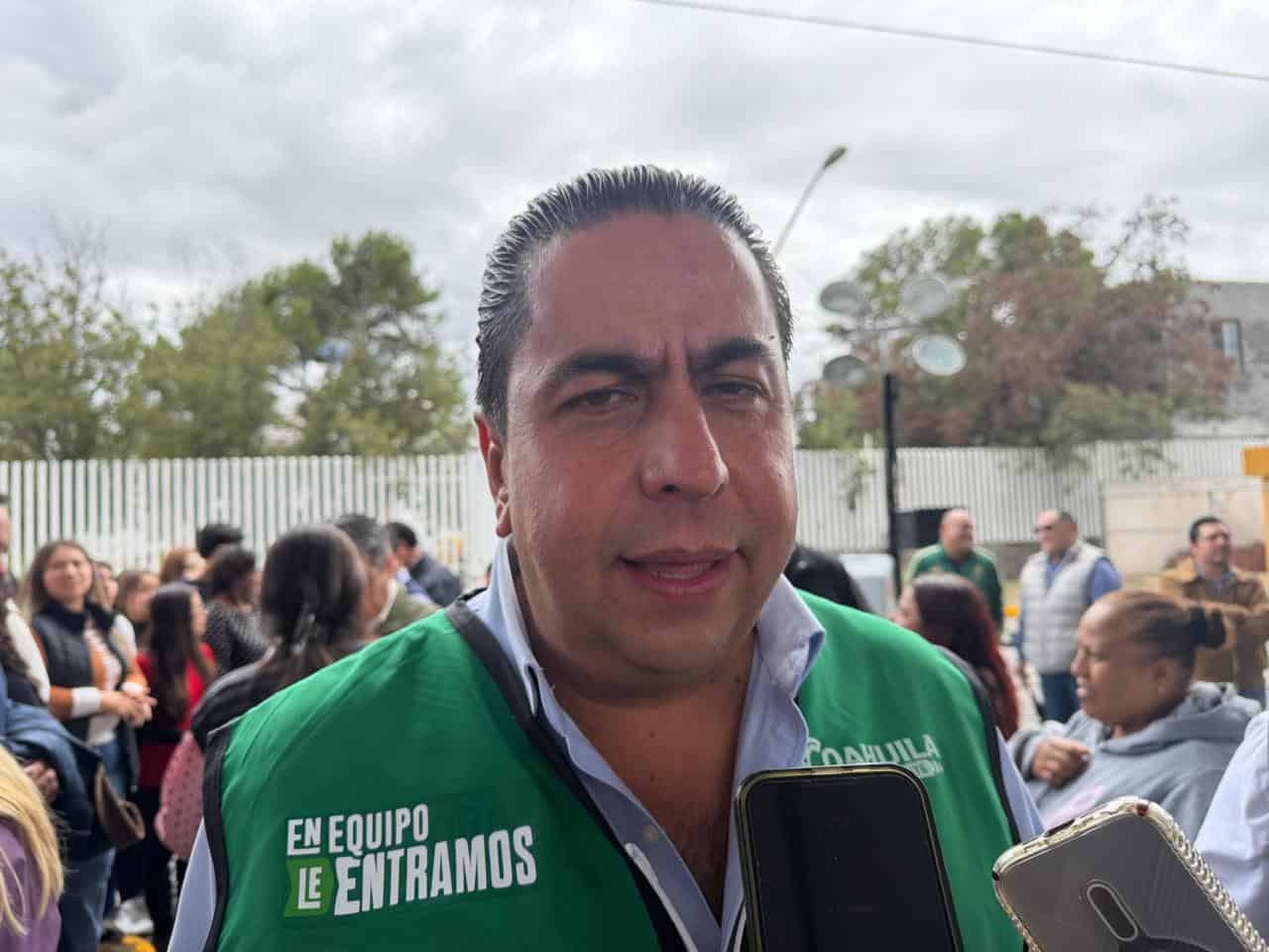 Coahuila recauda 294 millones en venta nocturna de derechos vehiculares