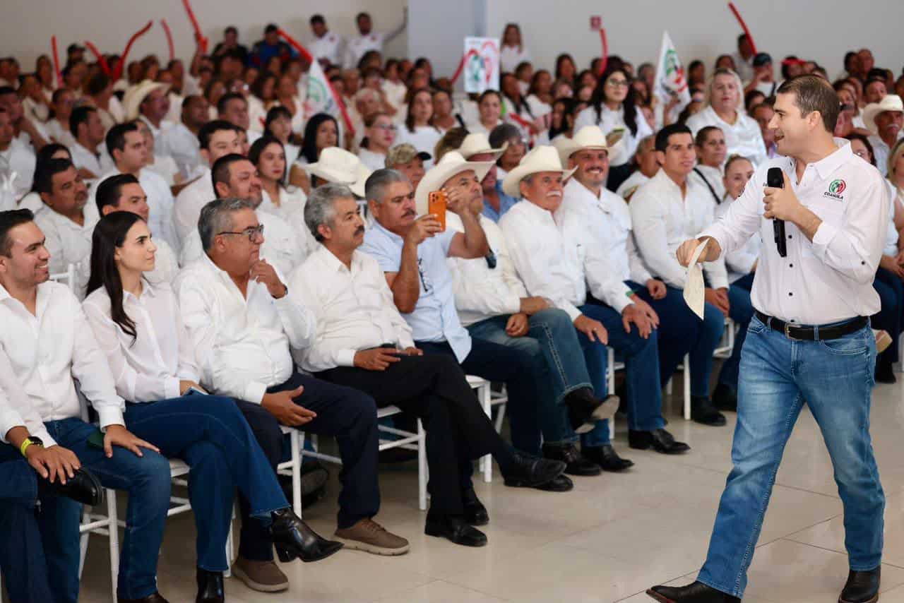 Donde gobierna el PRI, los municipios llegan al siguiente nivel: Carlos Robles