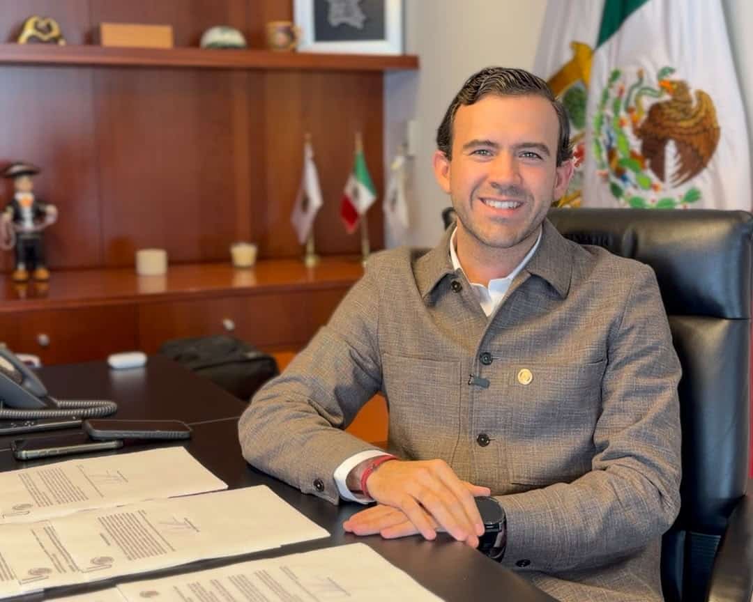 Gabriel Elizondo P&eacute;rez presenta 10 nuevas iniciativas en el Senado