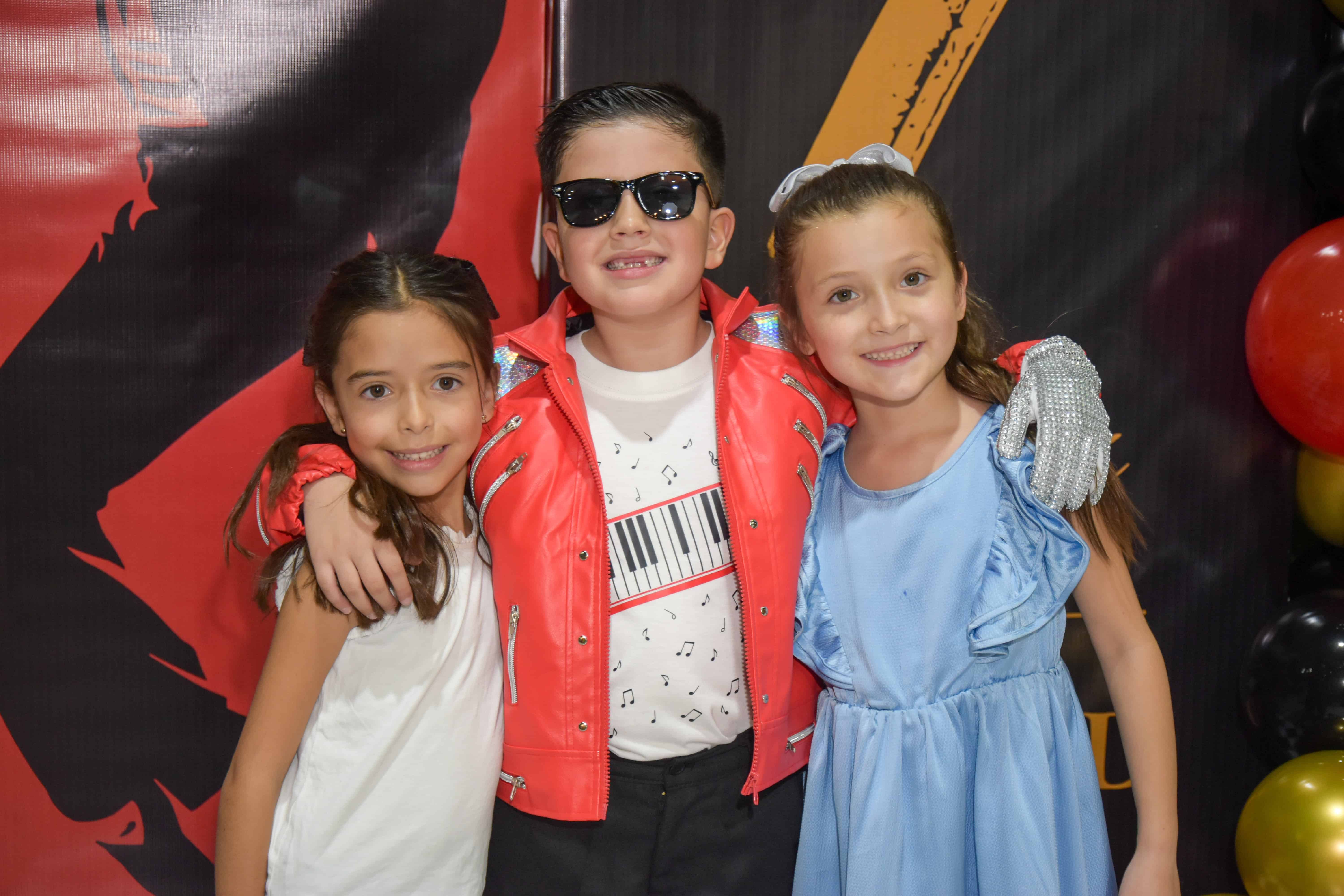 Juan Daniel Reyes celebra su s&eacute;ptimo cumplea&ntilde;os con familiares y amigos