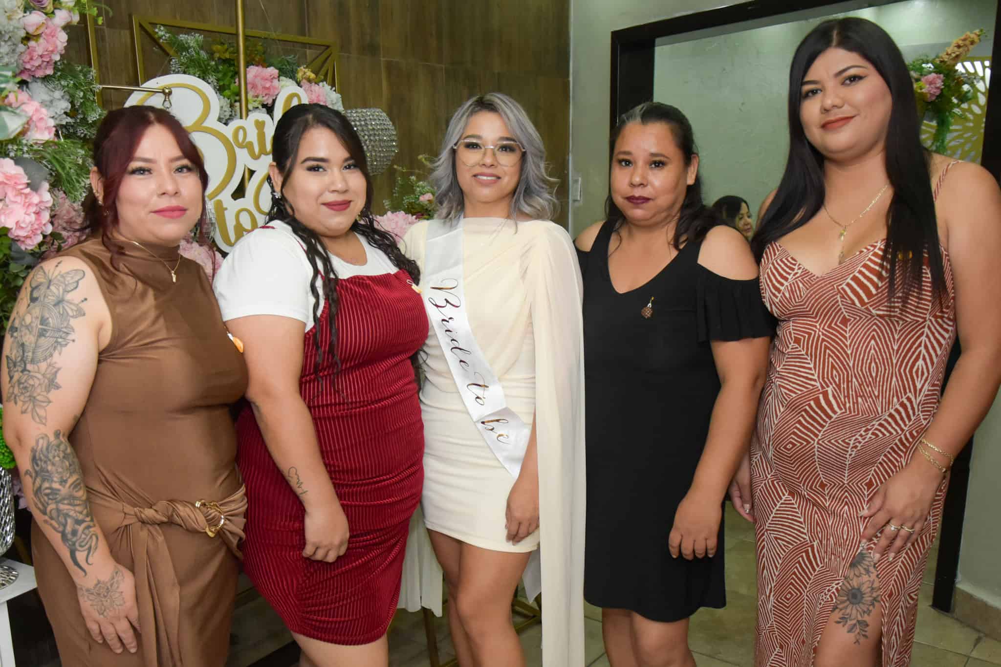 Isabel Cortez celebra su despedida de soltera en compa&ntilde;&iacute;a de familiares