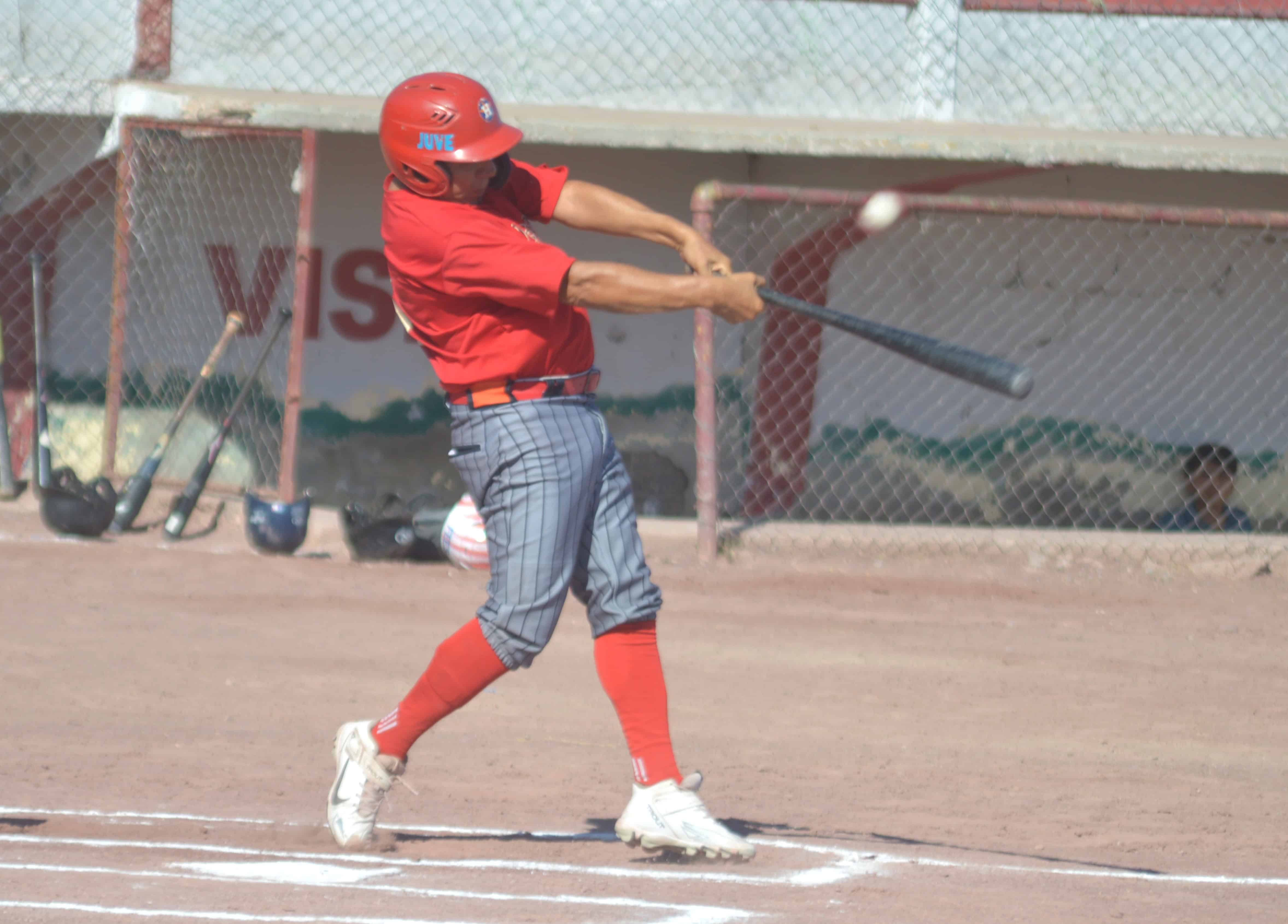 Potros y Astros empatan 3-3 en la Liga de B&eacute;isbol 60 A&ntilde;os y M&aacute;s
