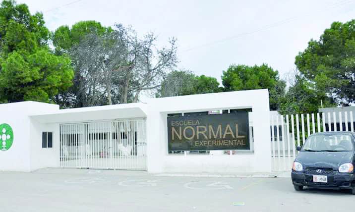 Escuela Normal de San Juan de Sabinas se prepara para Feria de Ciencias en Saltillo