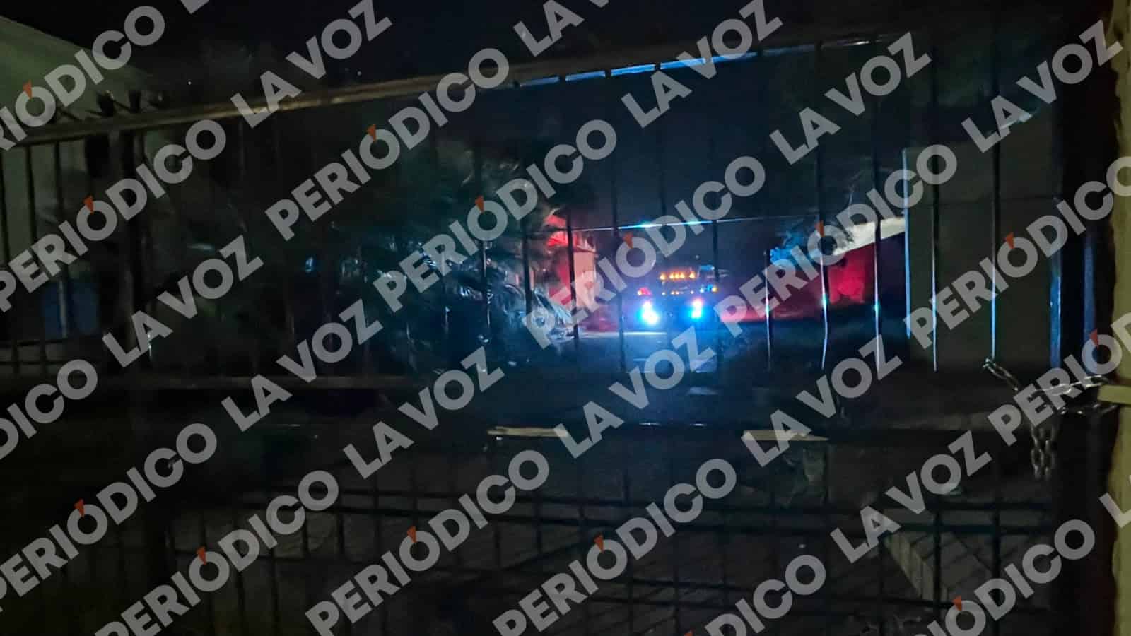 Incendio en la Sección 288 de Monclova moviliza a Bomberos