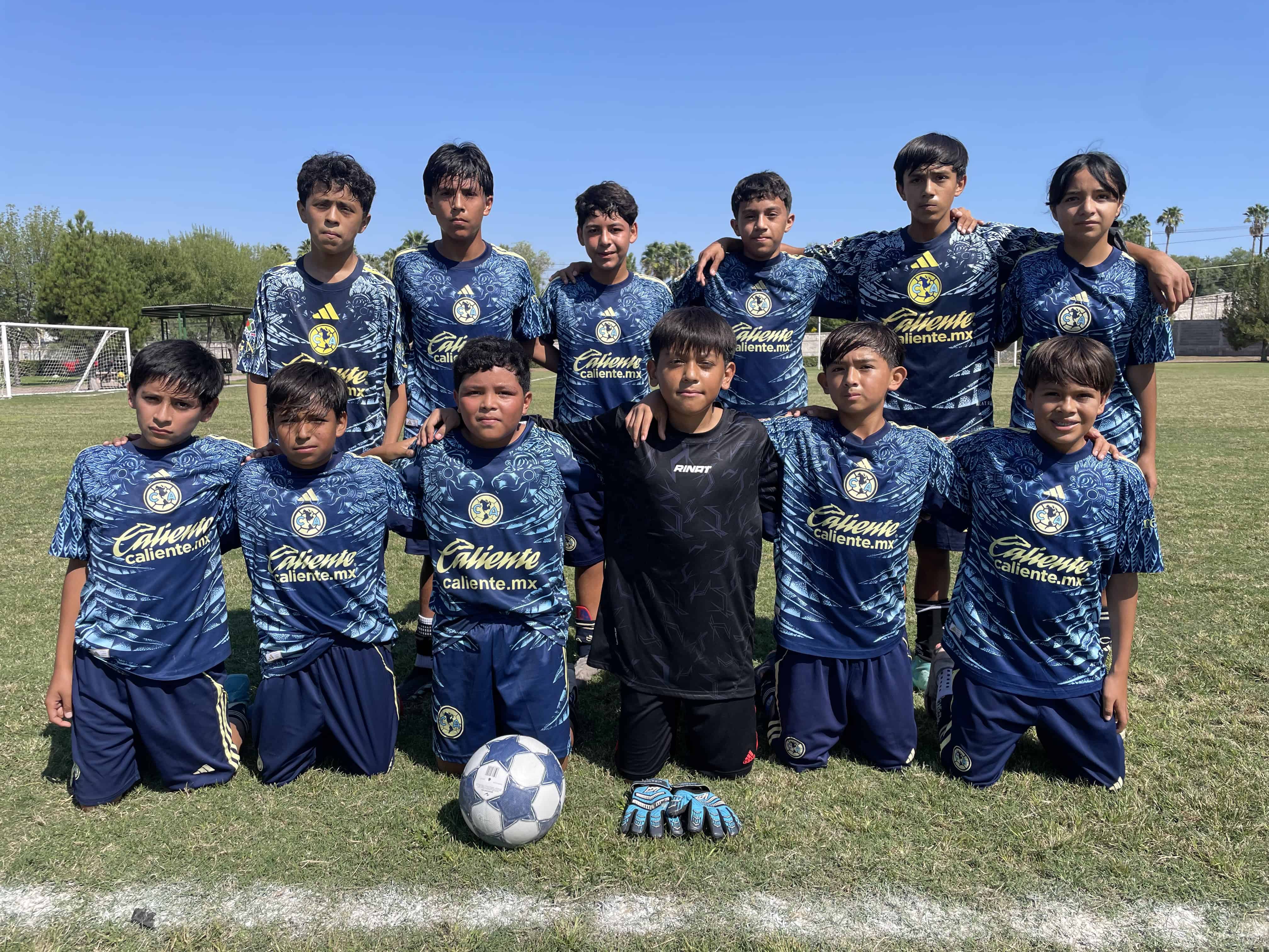 Apaches logran contundente triunfo 5-1 ante Santos de Castaños en la Copa Xochipilli Apaches logran contundente triunfo 5-1 ante Santos de Castaños en la Copa Xochipilli