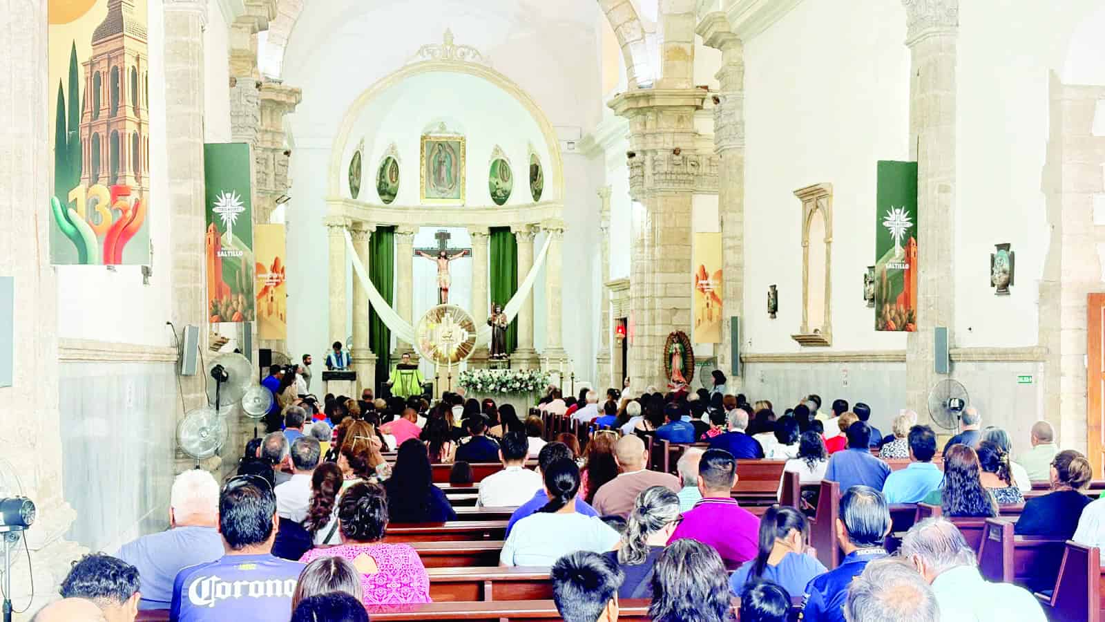 Crisis de AHMSA: Sacerdote en Monclova pide oraci&oacute;n por empleo