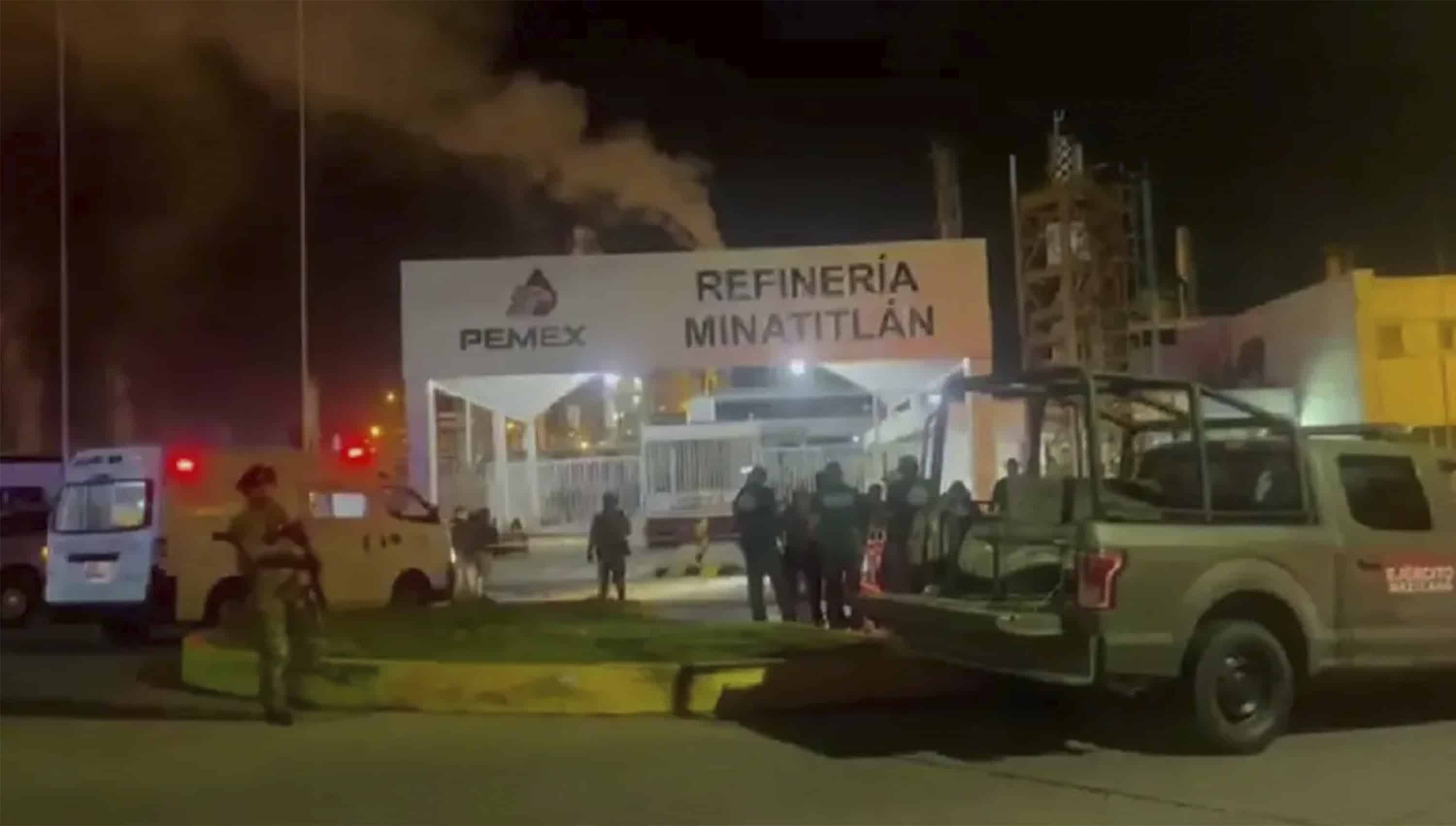 Ataque armado en refinería de Pemex en Minatitlán deja dos trabajadores heridos