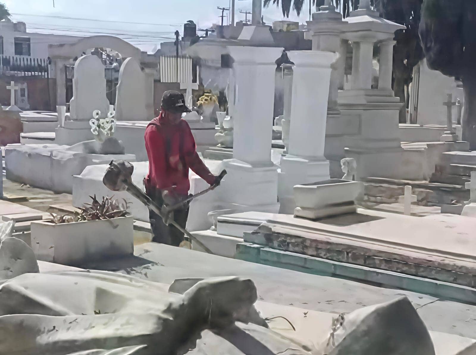 Saltillo: Prohiben m&uacute;sica en panteones para D&iacute;a de Muertos 2026