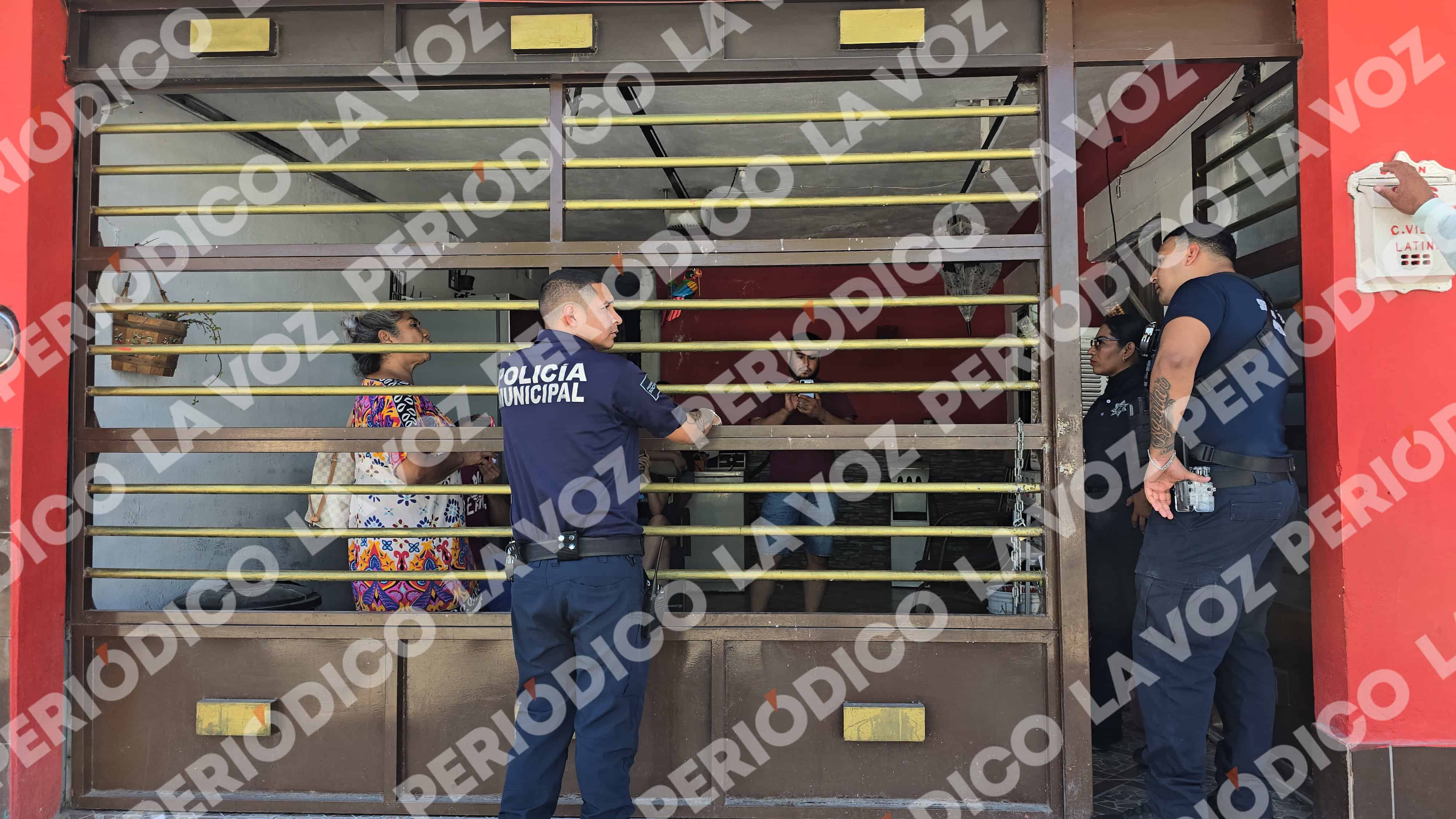 Intentan echar de su casa  a ex obrero de AHMSA