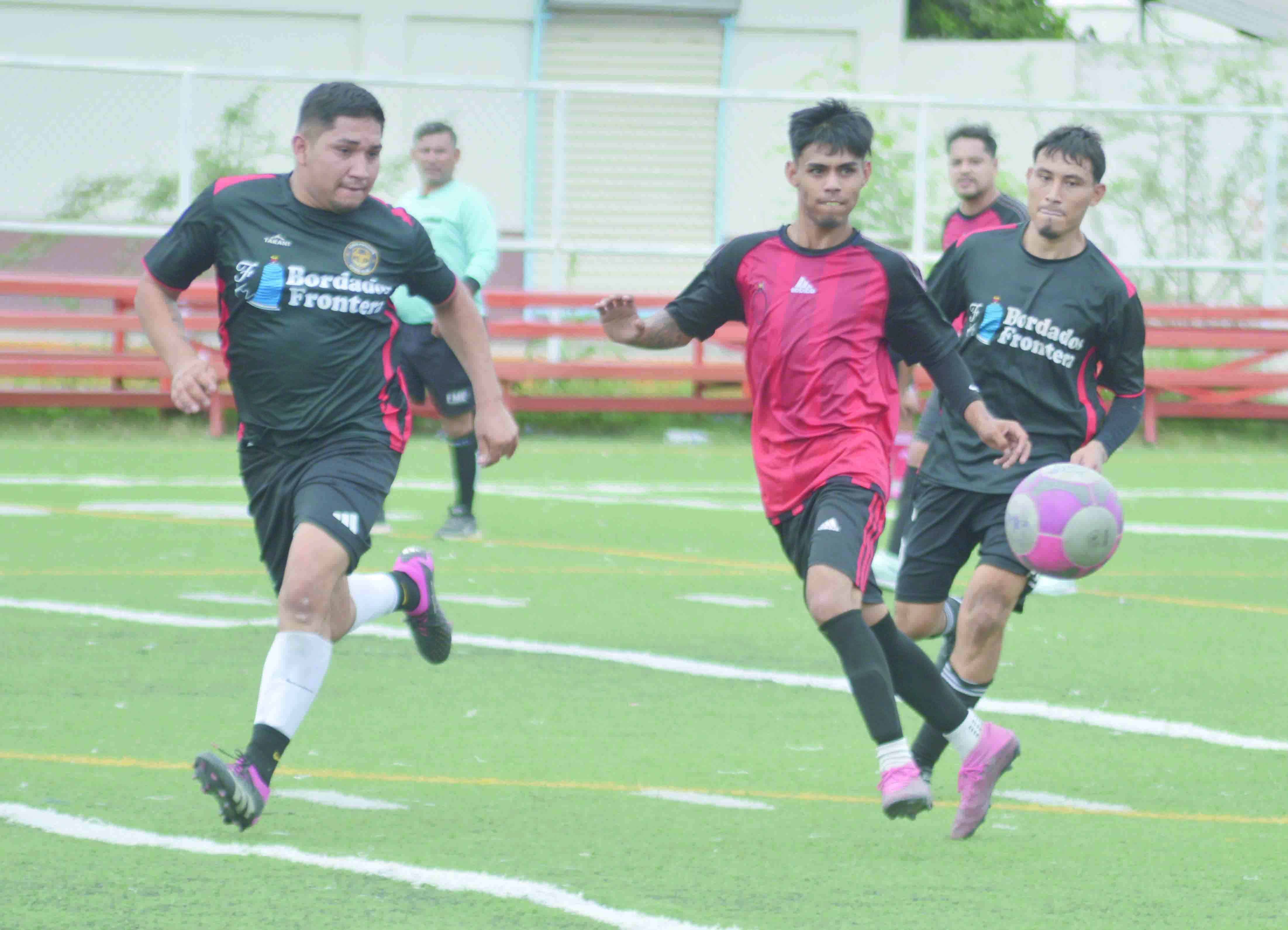 Gamaliel Gayt&aacute;n anota hat-trick y gu&iacute;a al Deportivo Socorro a victoria 4-1