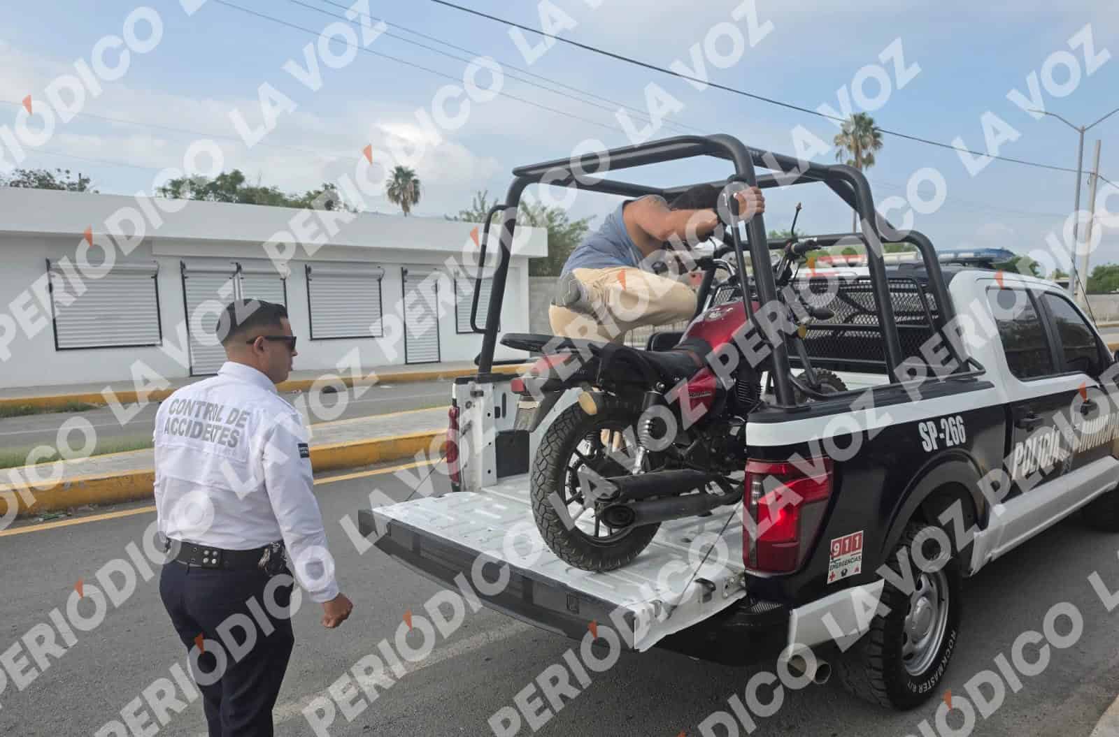 Hombre recupera su motocicleta robada en Monclova