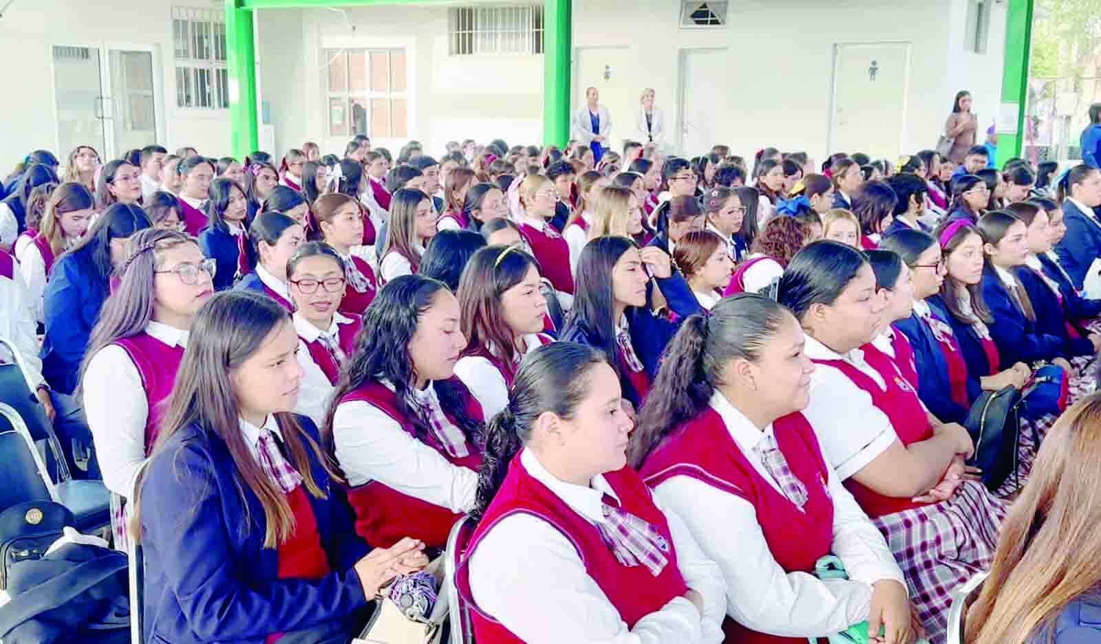 Escuela Normal de Monclova recibir&aacute; seis millones para su expansi&oacute;n