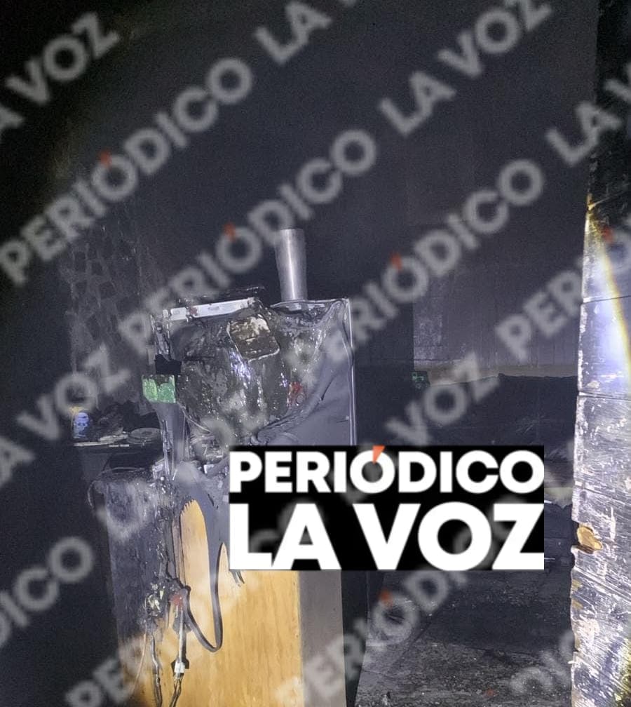 Vecinos apagan incendio de vivienda