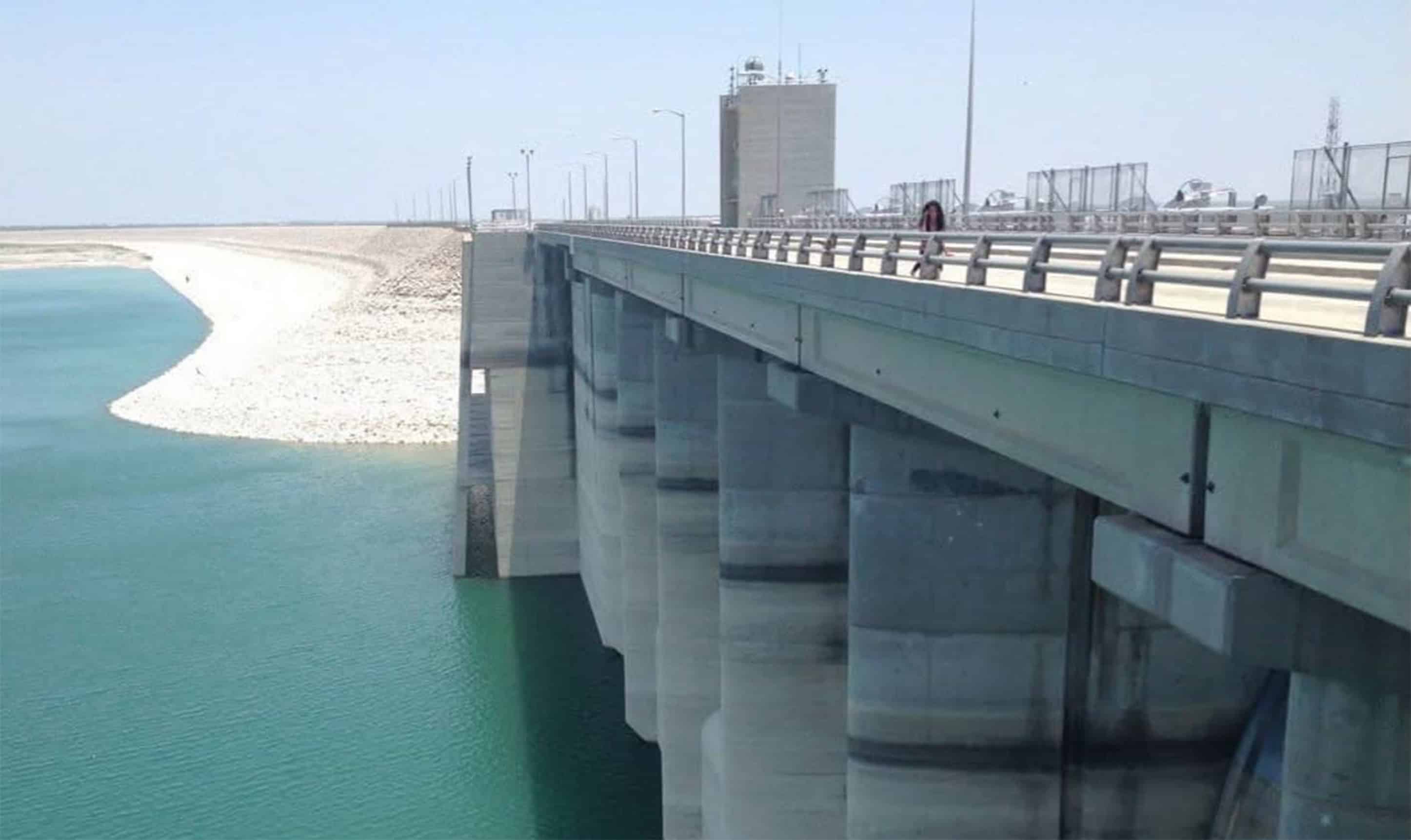 Cierran cruce por la presa de la Amistad durante una semana