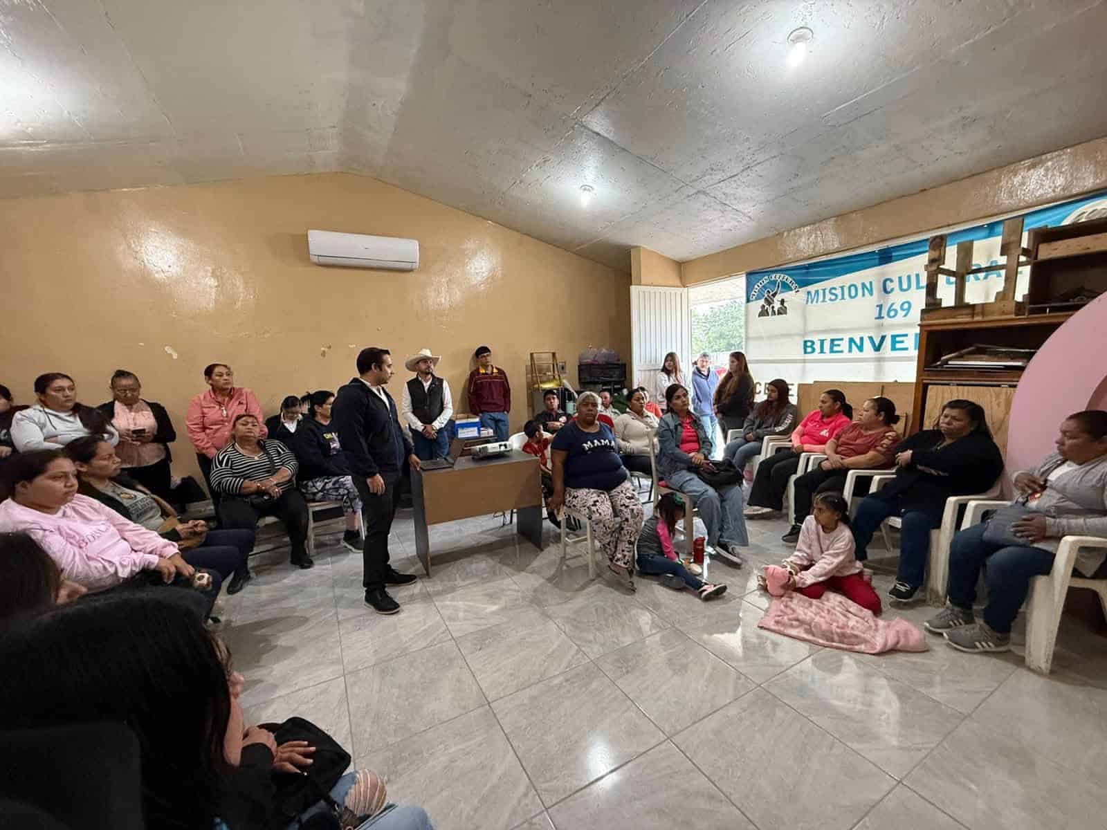 Acercan servicios gratuitos de salud y prevenci&oacute;n del c&aacute;ncer de mama en Nava