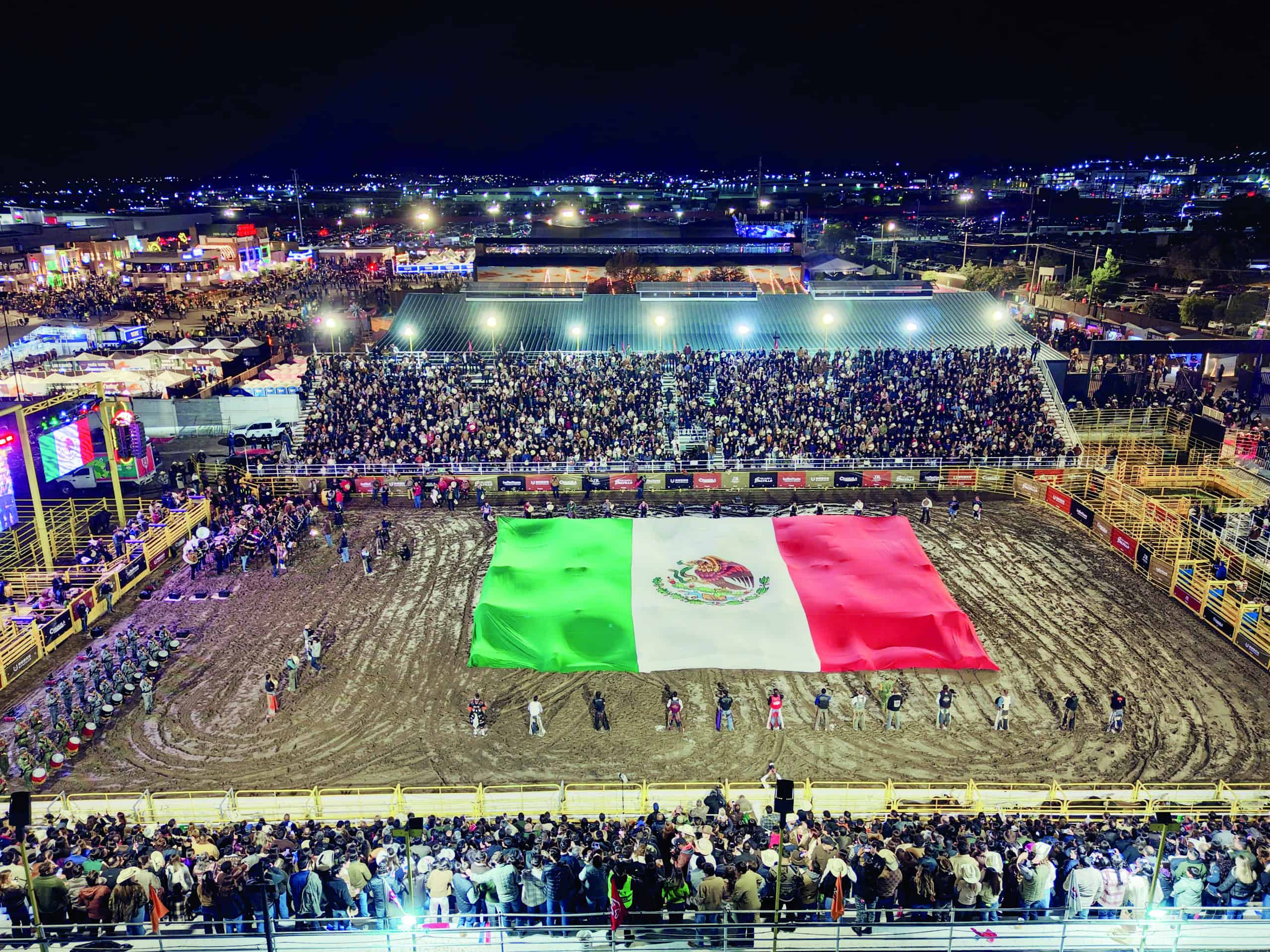 Manolo Jim&eacute;nez Salinas preside el Superbull Internacional en Saltillo