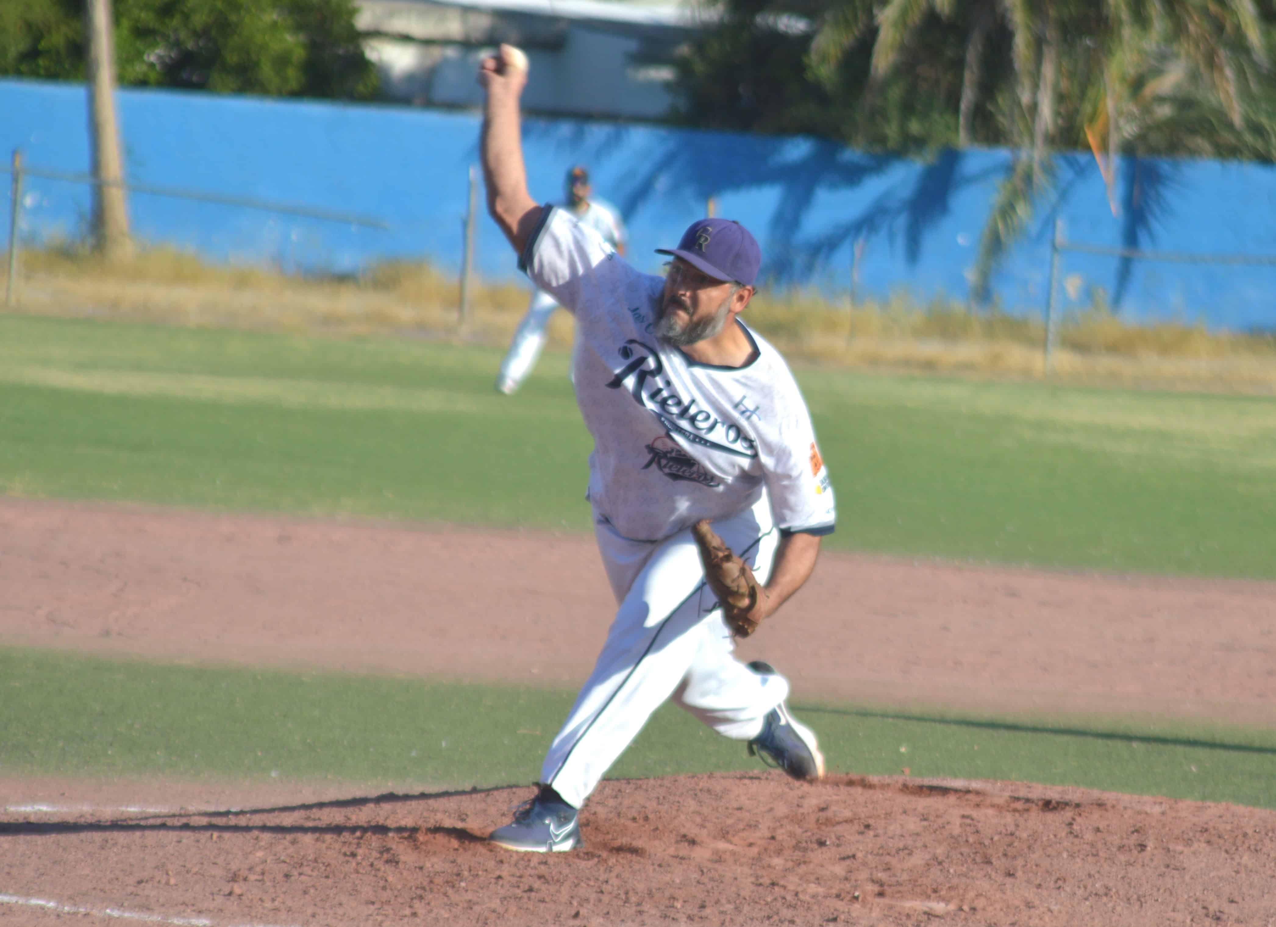 Rieleros vence 9-3 a Indios: Gamaliel Banda brilla en el partido