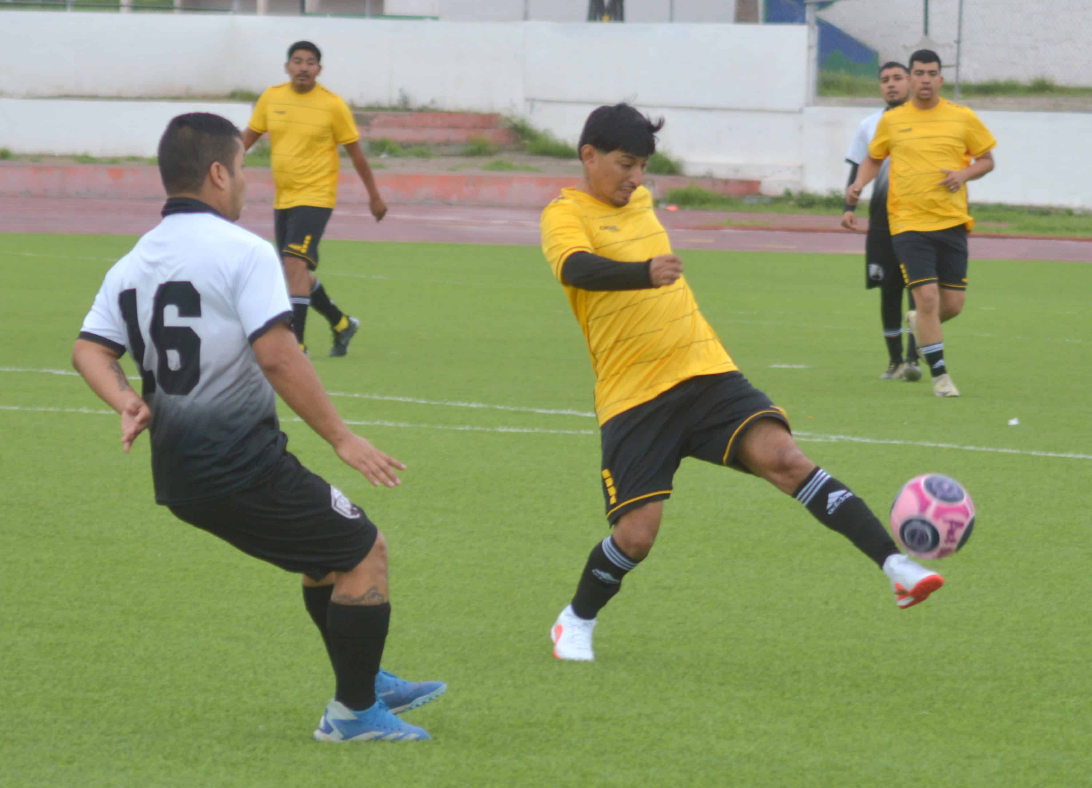 Dos Amigos supera a RB Insupla y avanza a la final del Torneo de Copa