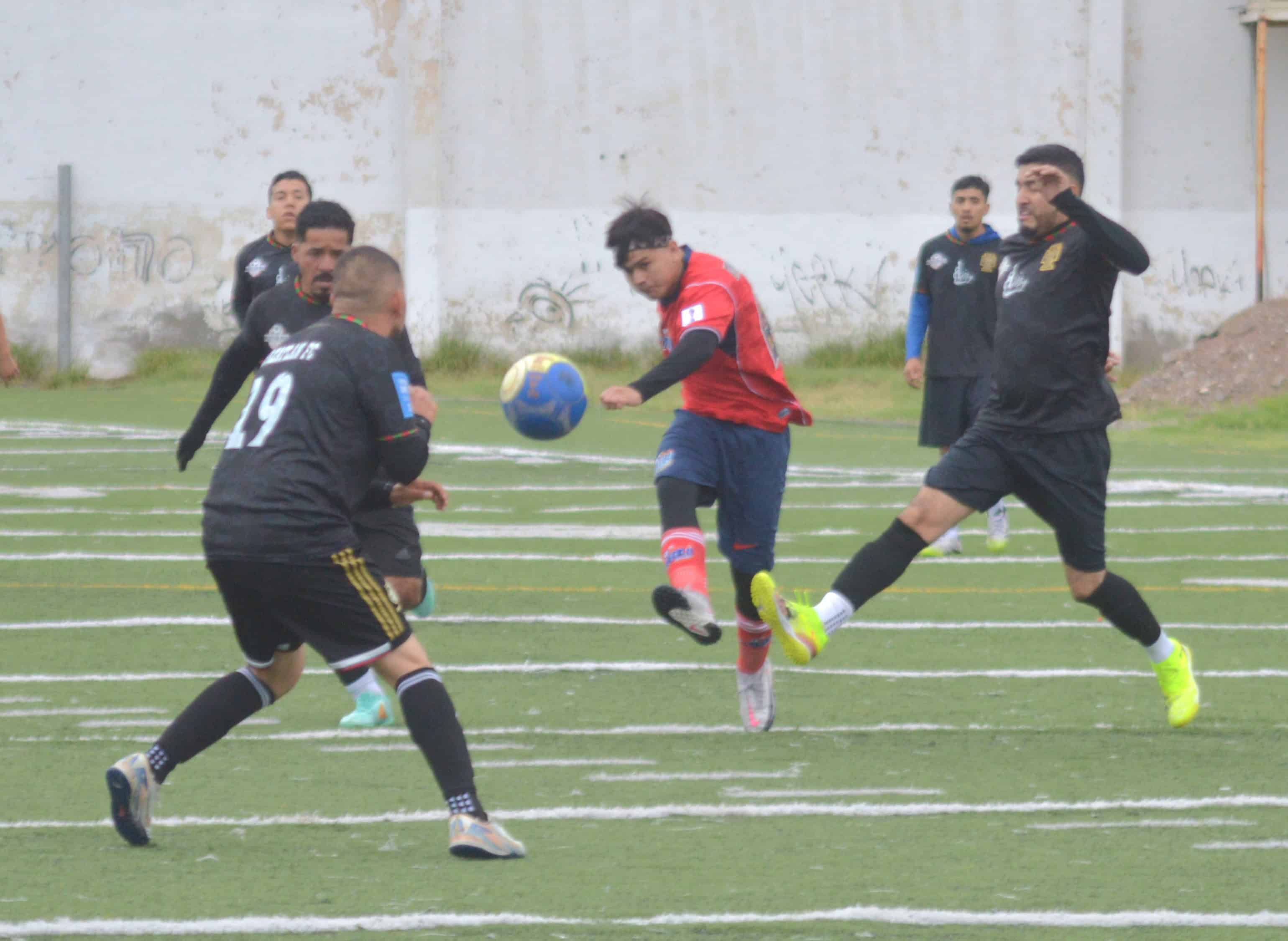 Mazatl&aacute;n FC avanza a la final tras emocionante remontada