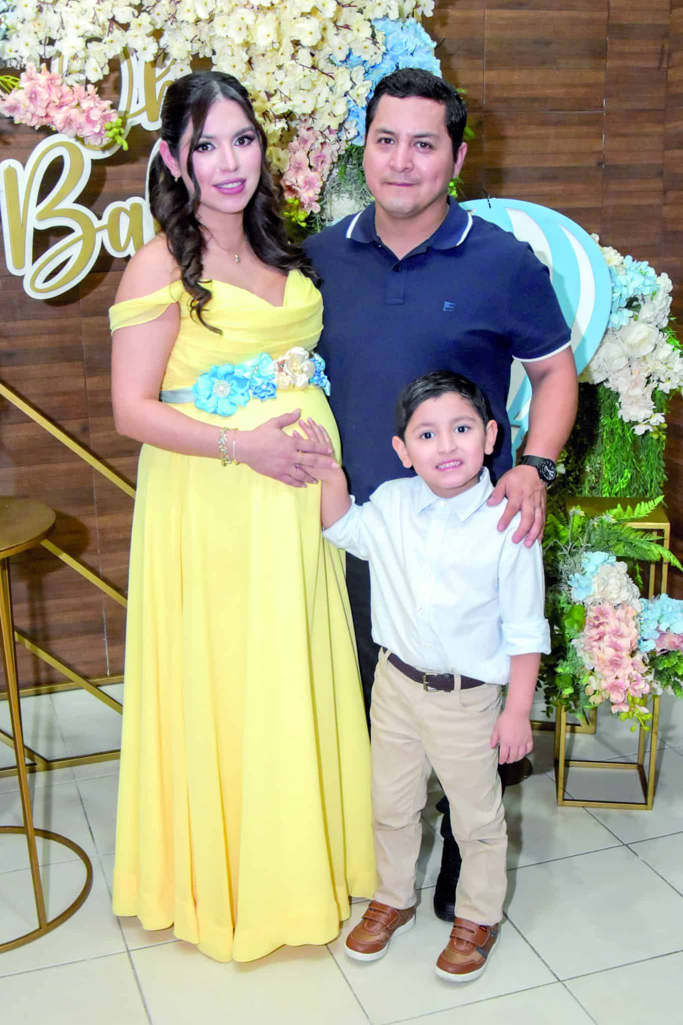 Daniela Contreras celebra un emotivo baby shower