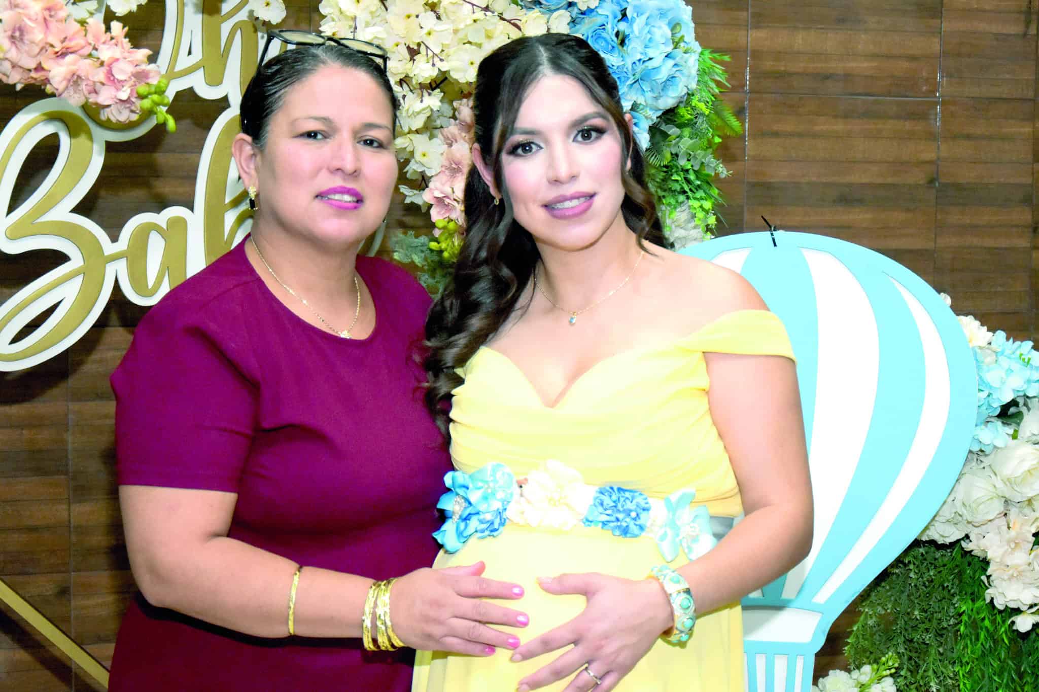 Daniela Contreras celebra un emotivo baby shower