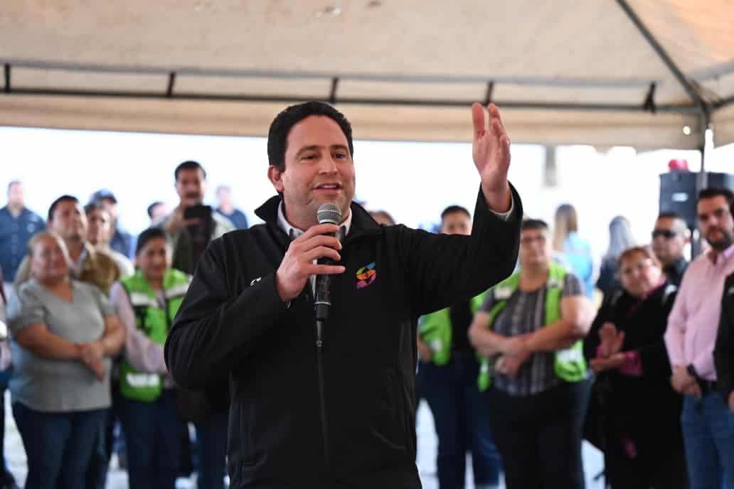 Javier Díaz González entrega nuevo Espacio DIF y rehabilita bulevar Javier Díaz González entrega nuevo Espacio DIF y rehabilita bulevar
