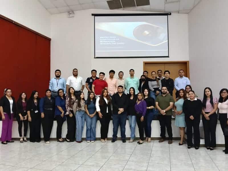 Capacitan a abogados en materia penal