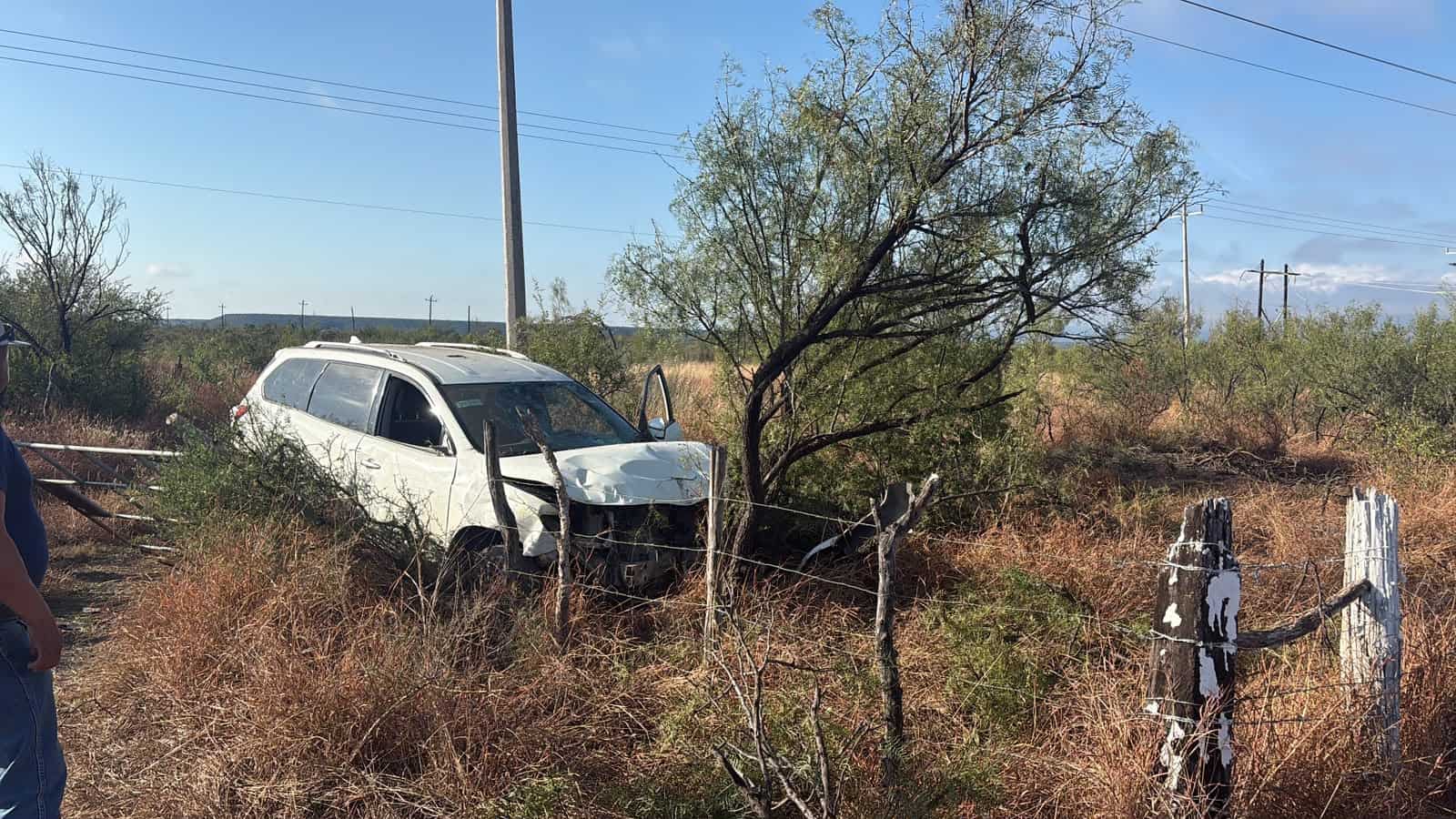 Camioneta de Jorge Antonio N se sale de la carretera en Pala&uacute;