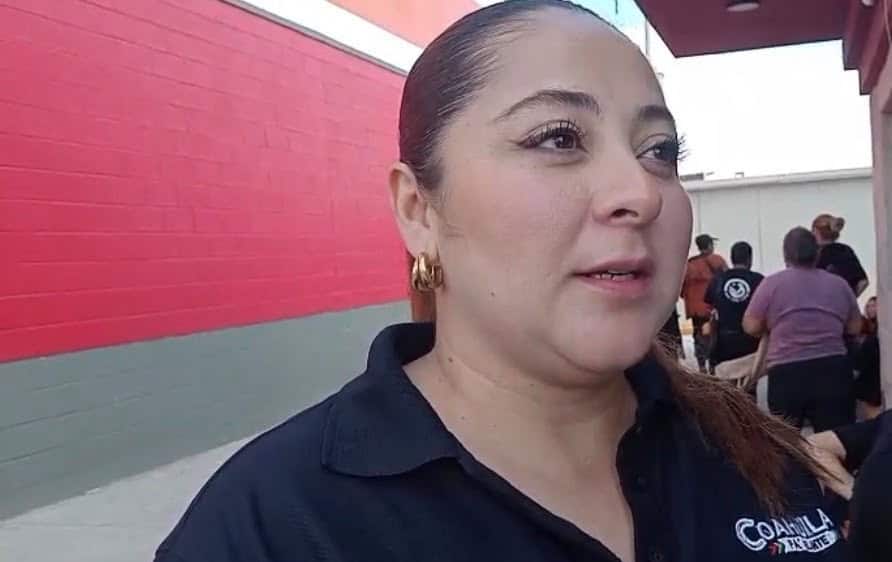 Trabajadores de Churchs Texas Chicken realizan paro laboral en Sabinas