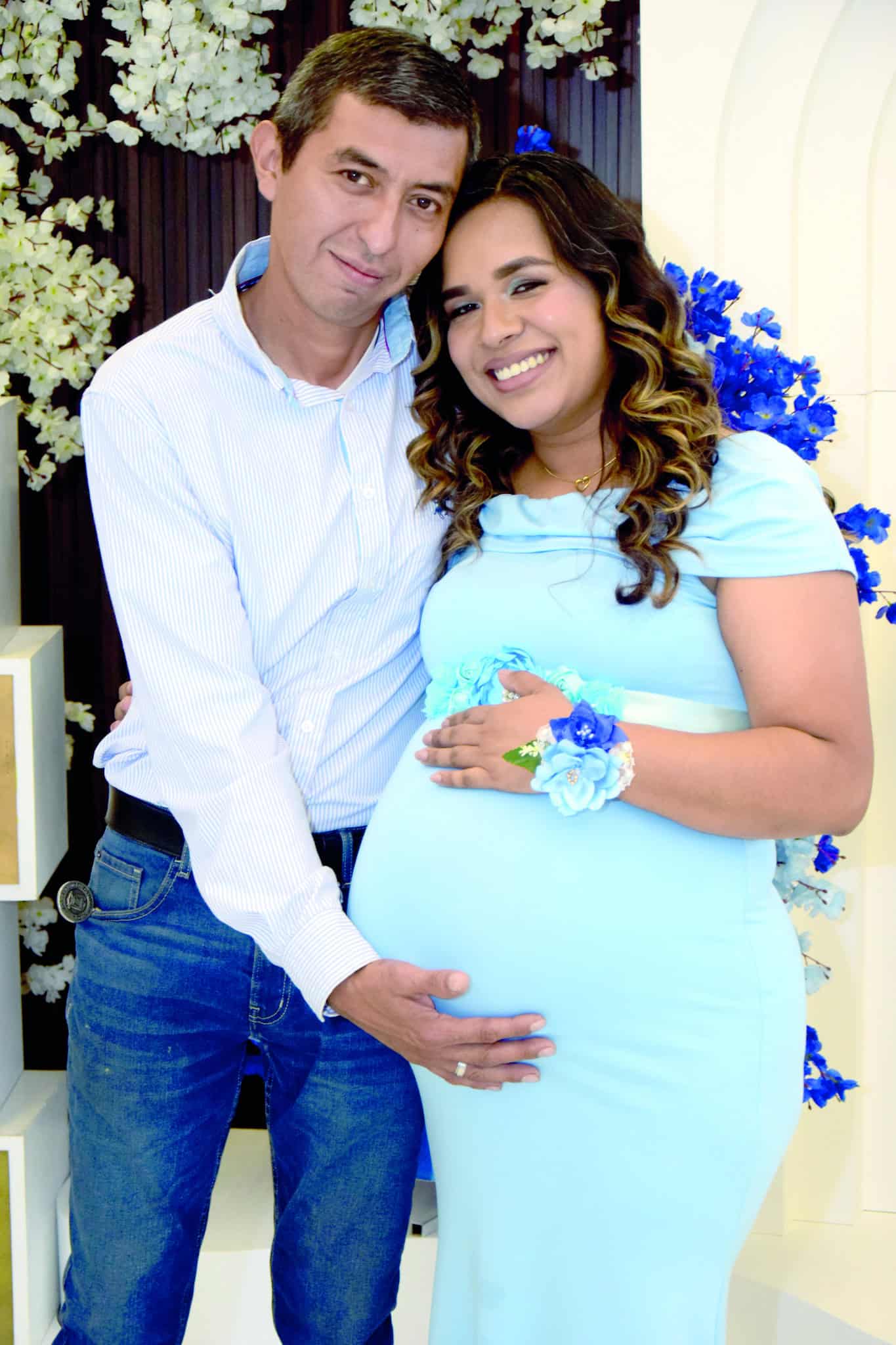 Emotivo baby shower para Glendy Rodr&iacute;guez en honor a su beb&eacute;