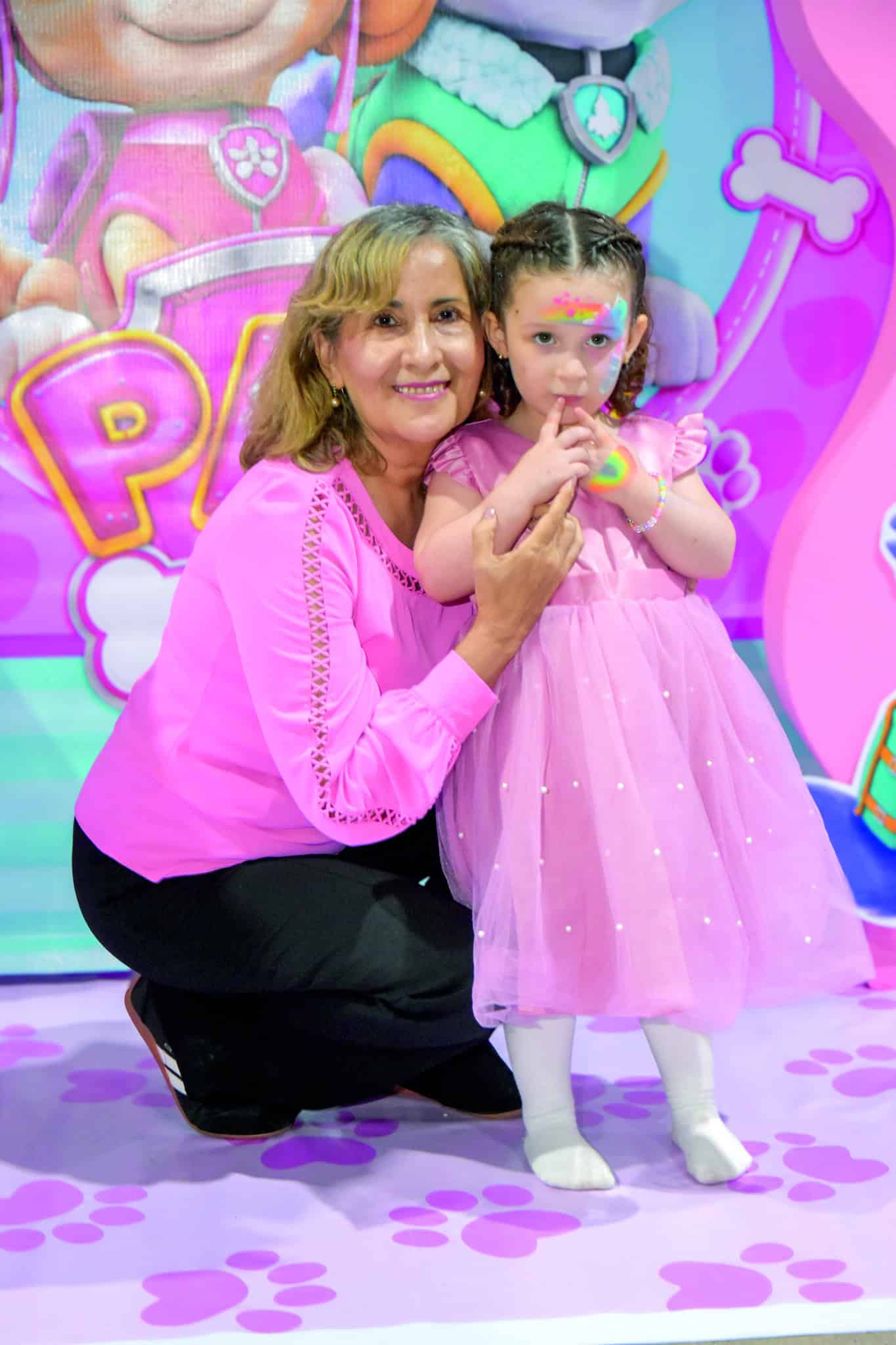Fiesta de cumplea&ntilde;os de Maryel Saldivar re&uacute;ne a familiares y amigos